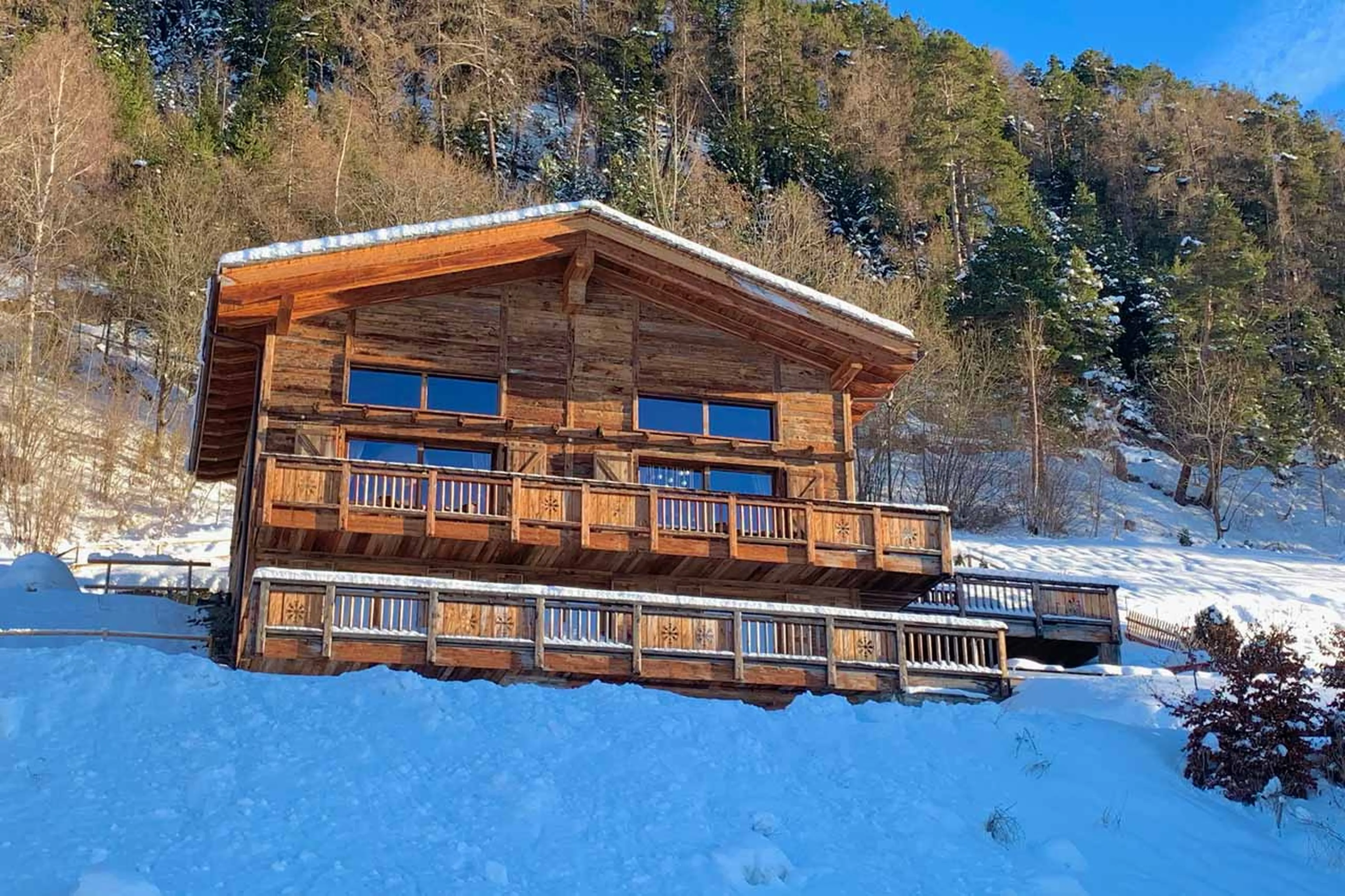 Exterior of Chalet V in La Tzoumaz