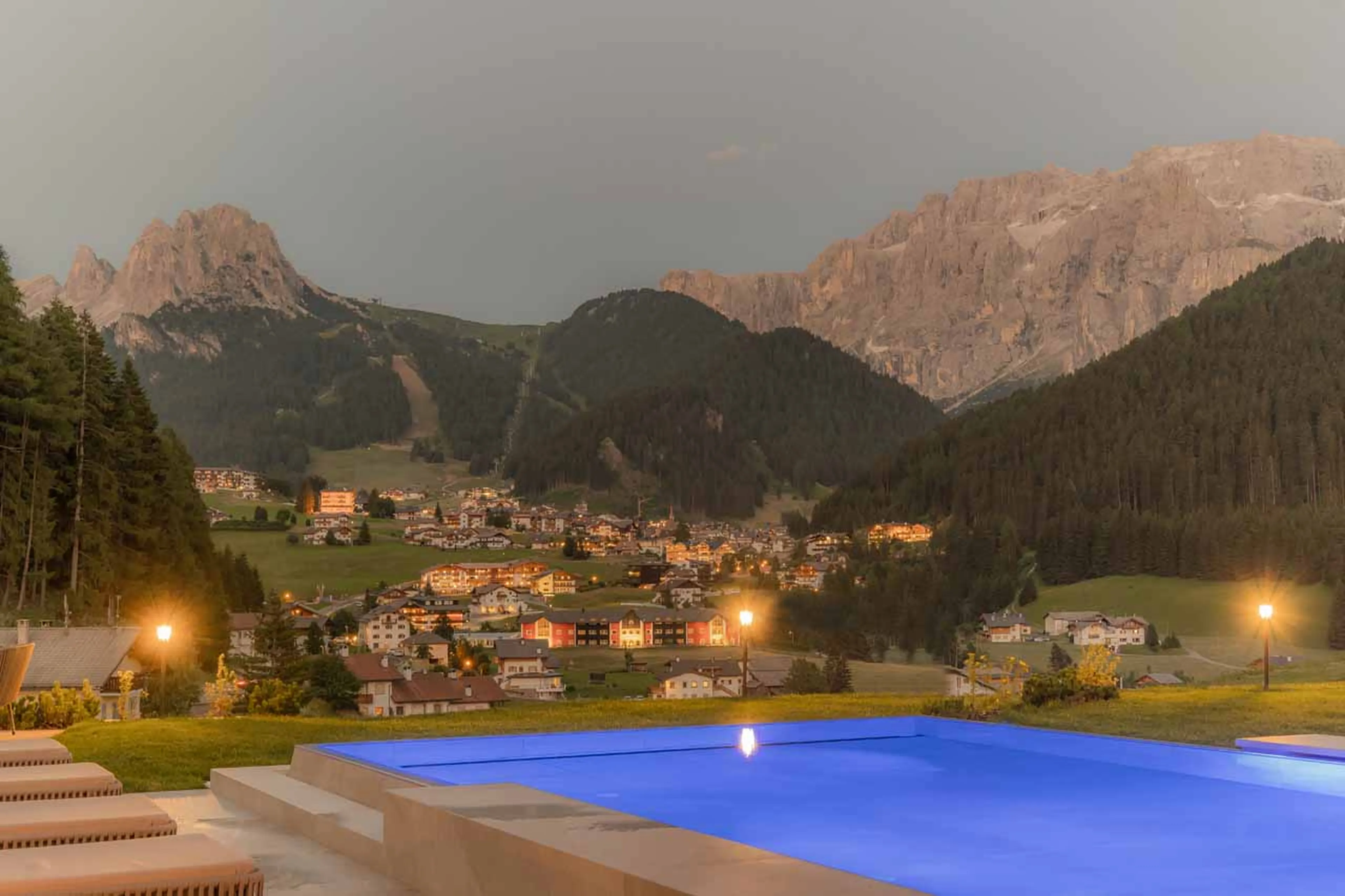 Pool in the evening at the Loft in Val Gardena