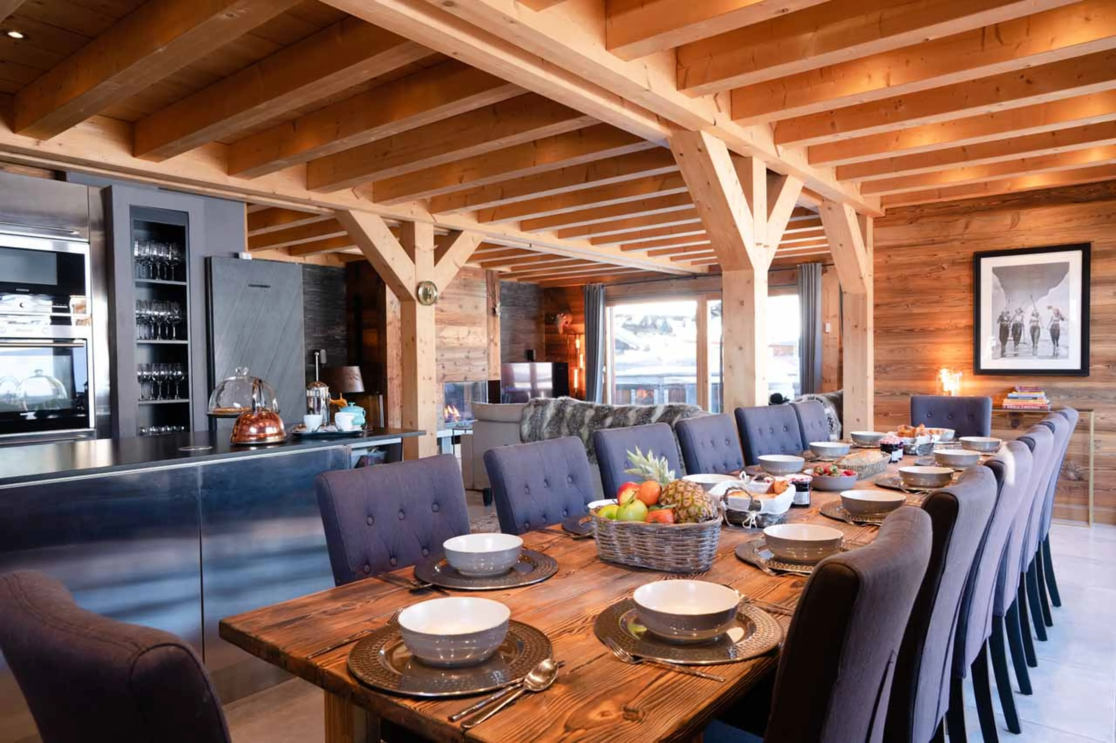 Dining area and kitchen at Chalet Valambrun in Les Gets