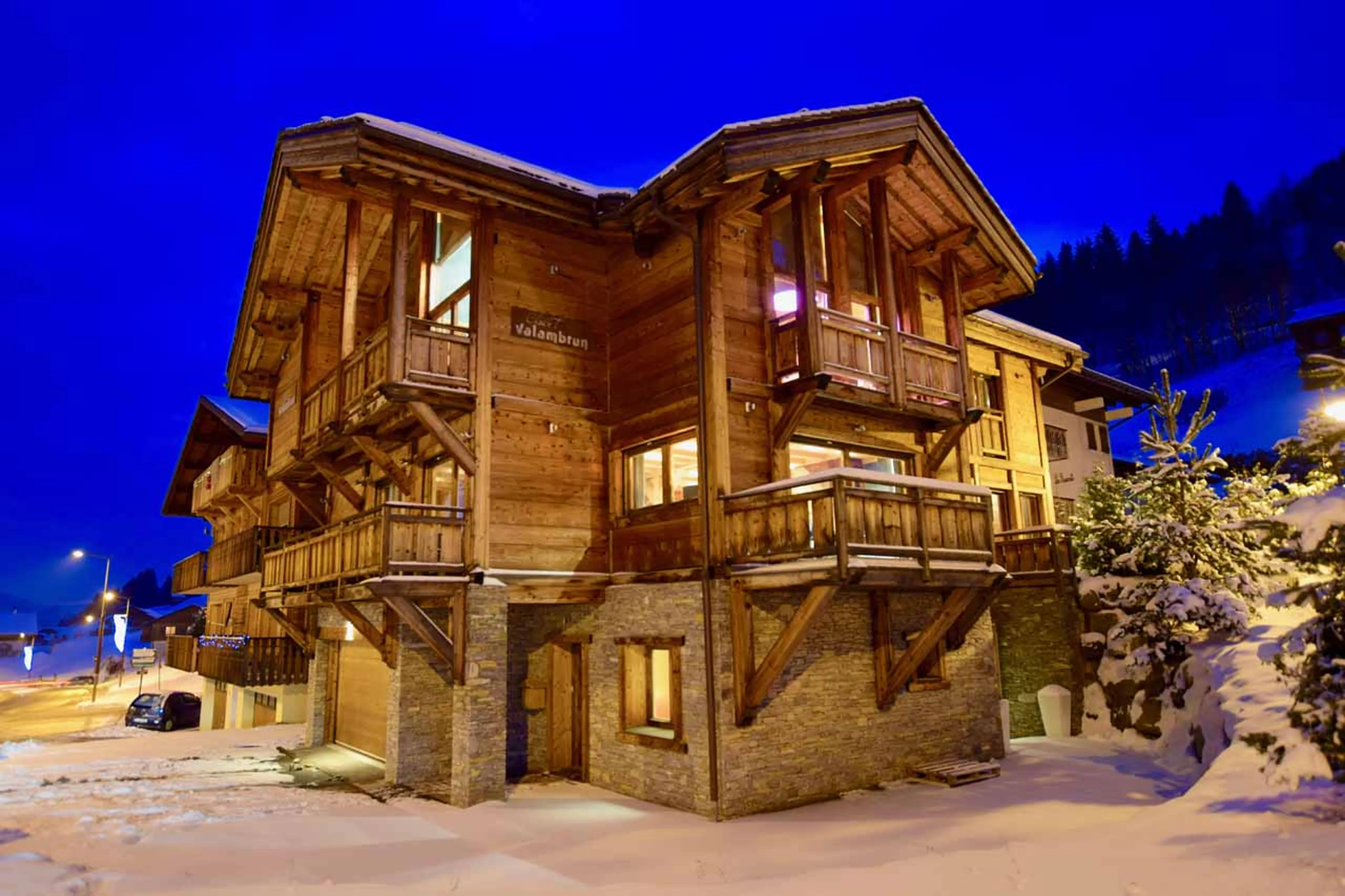 Exterior of Chalet Valambrun in Les Gets at night