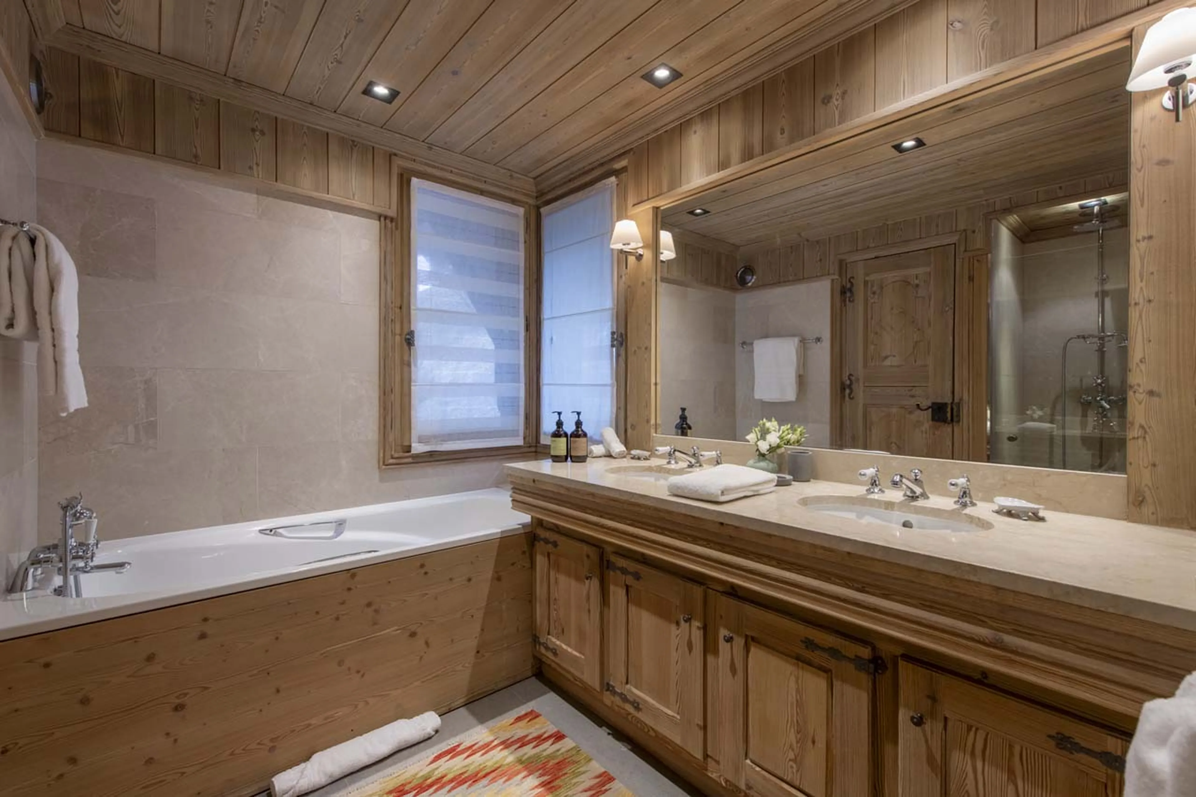 Bathroom six at Chalet Valentine in Meribel
