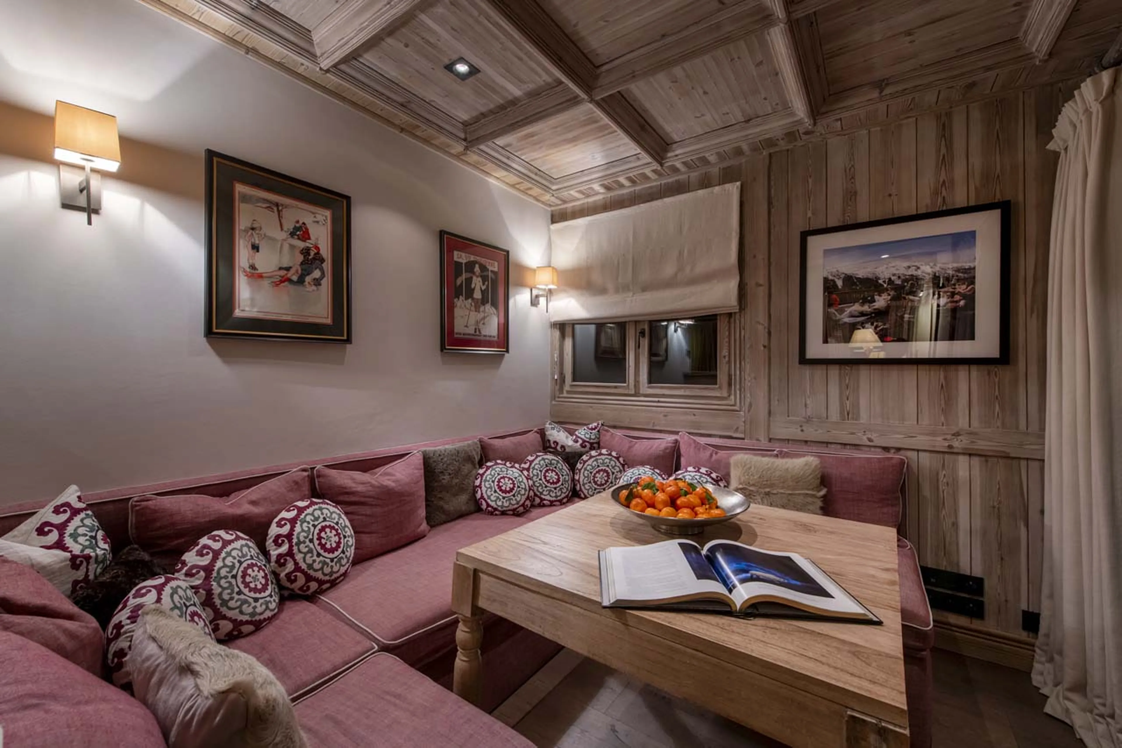 Snug at Chalet Valentine in Meribel