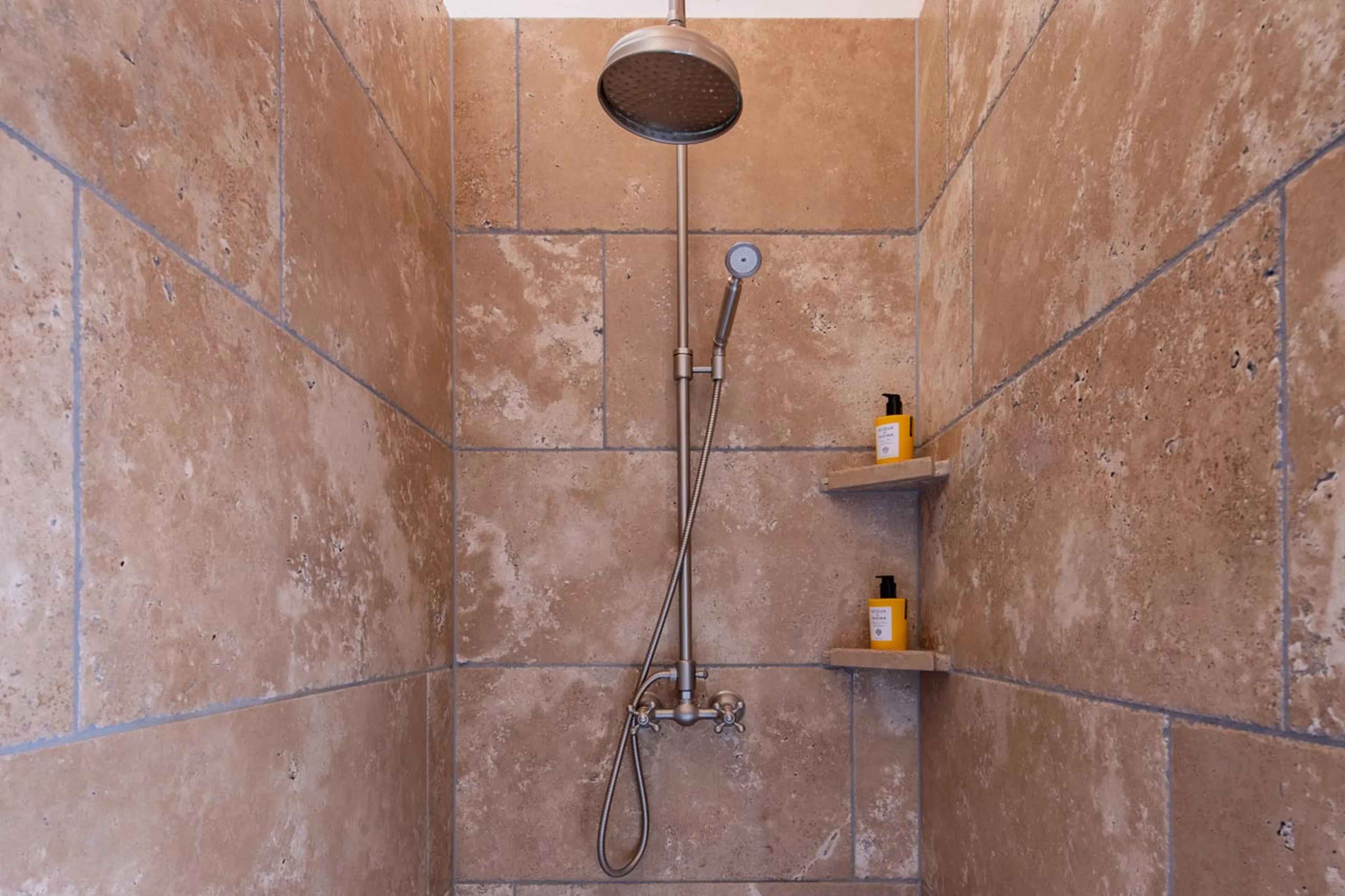Shower at Chalet Verbena in Klosters
