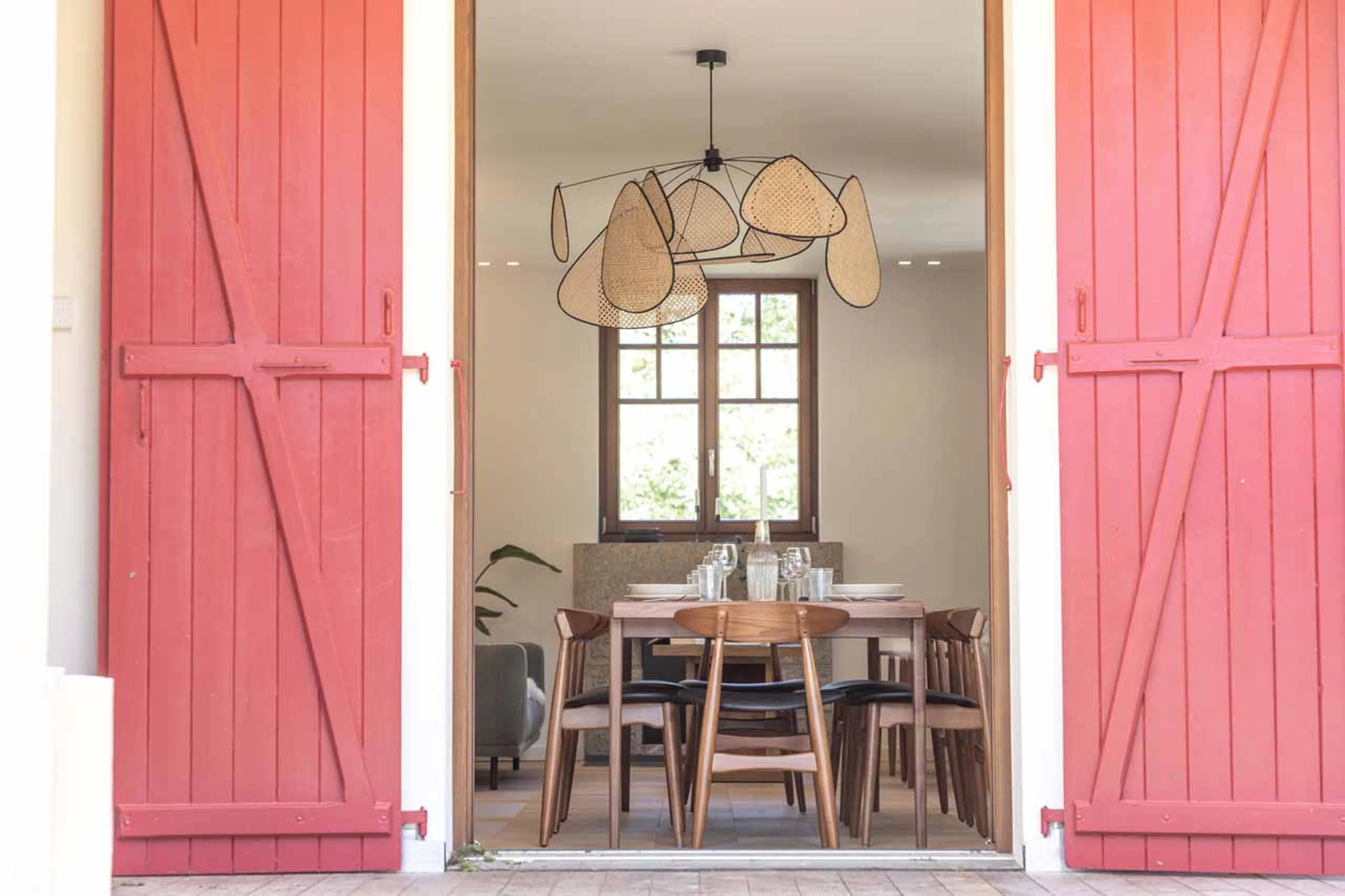 Dining table at Chalet Le Volet Rouge in Chamonix
