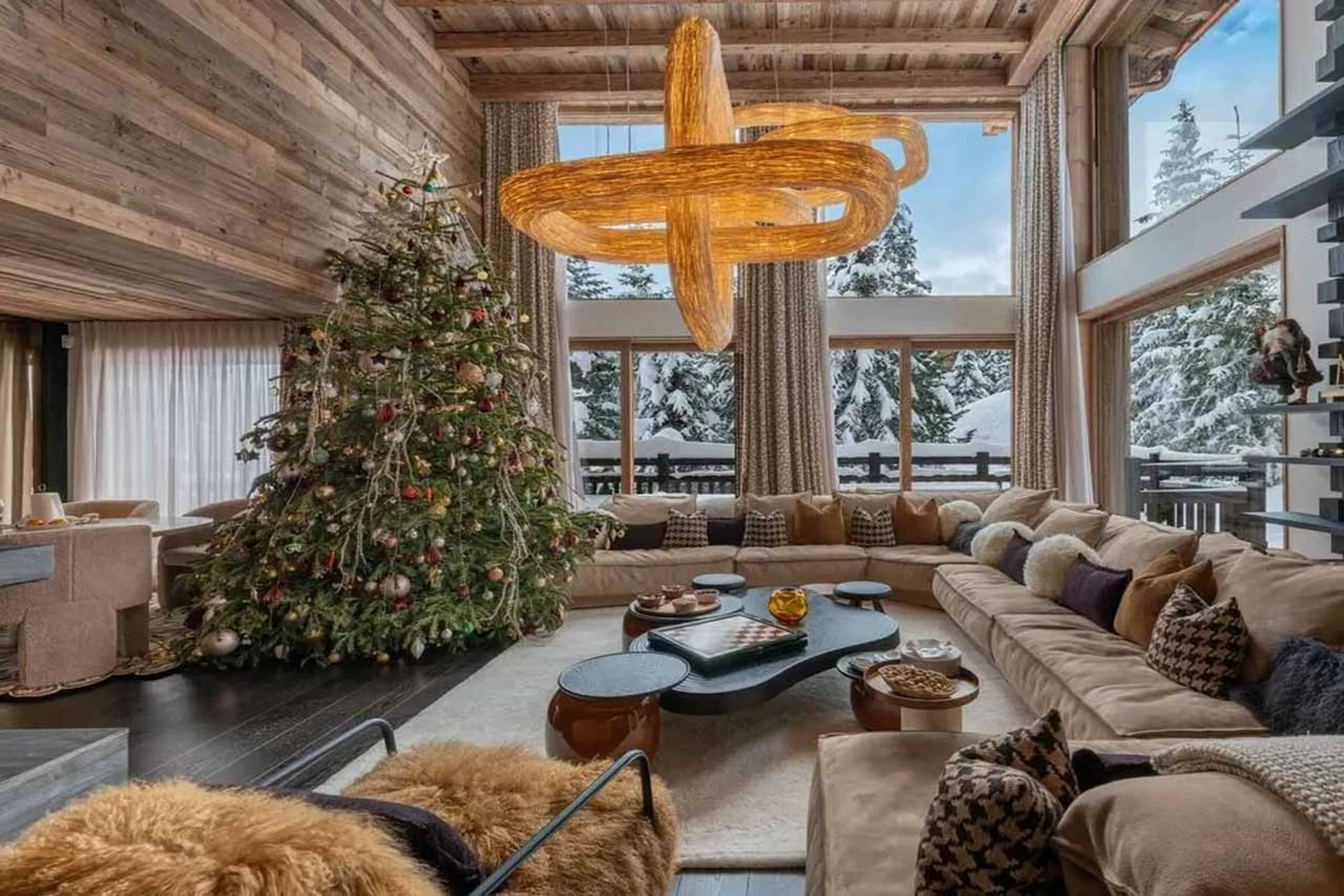 Living area at chirstmas  at Chalet Yin & Yang in Courchevel 1850