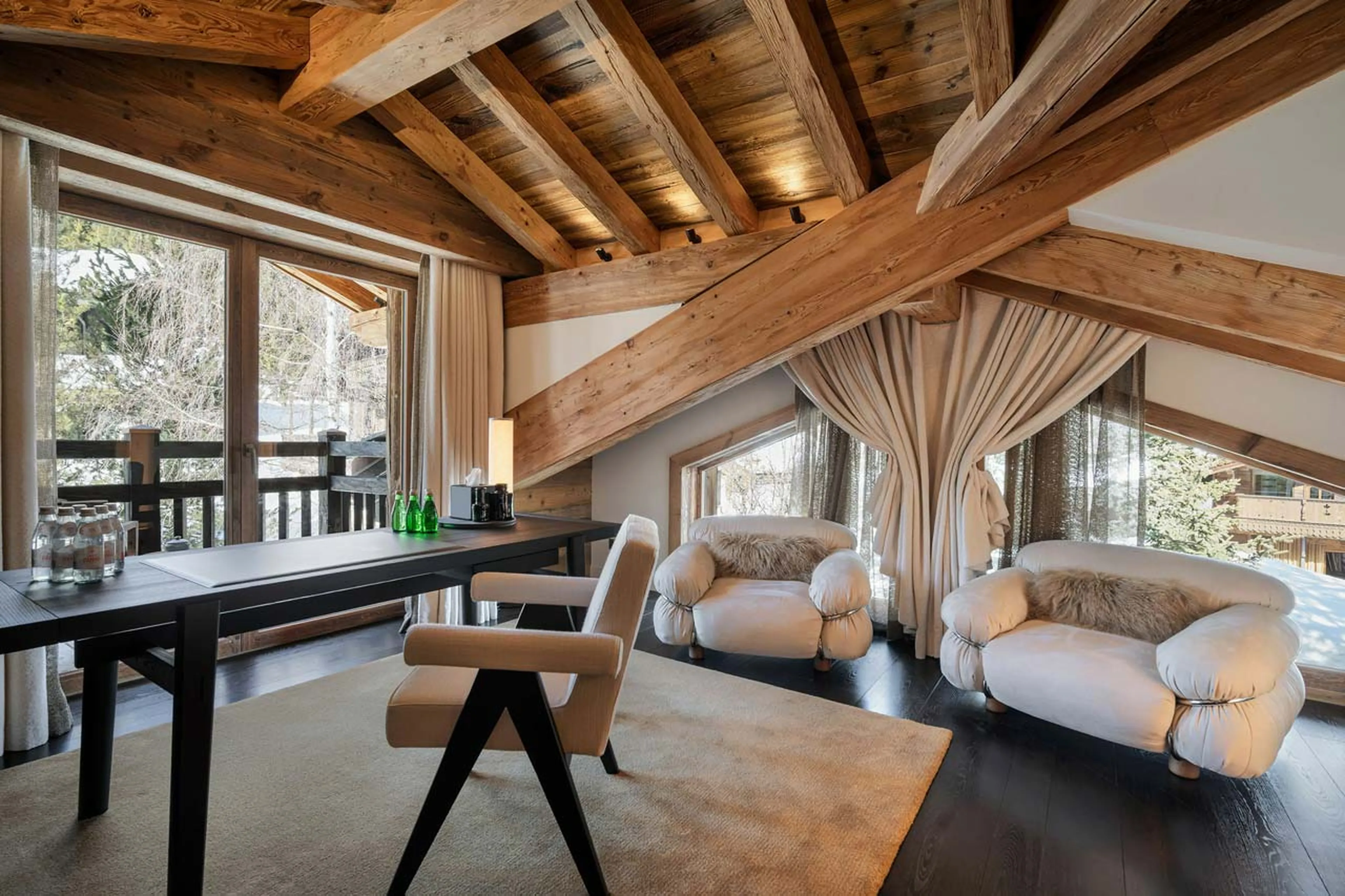 Master suite lounge at Chalet Yin & Yang in Courchevel 1850
