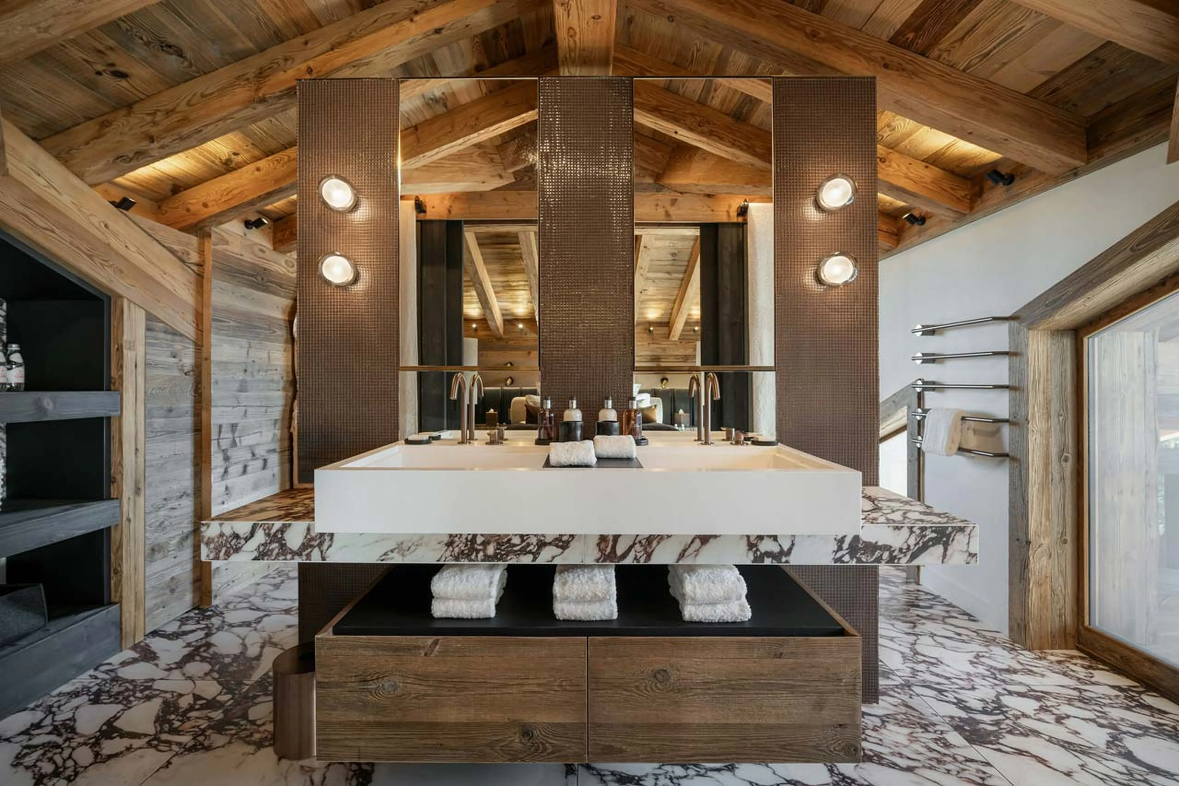 Double Washbasin at Chalet Yin & Yang in Courchevel 1850
