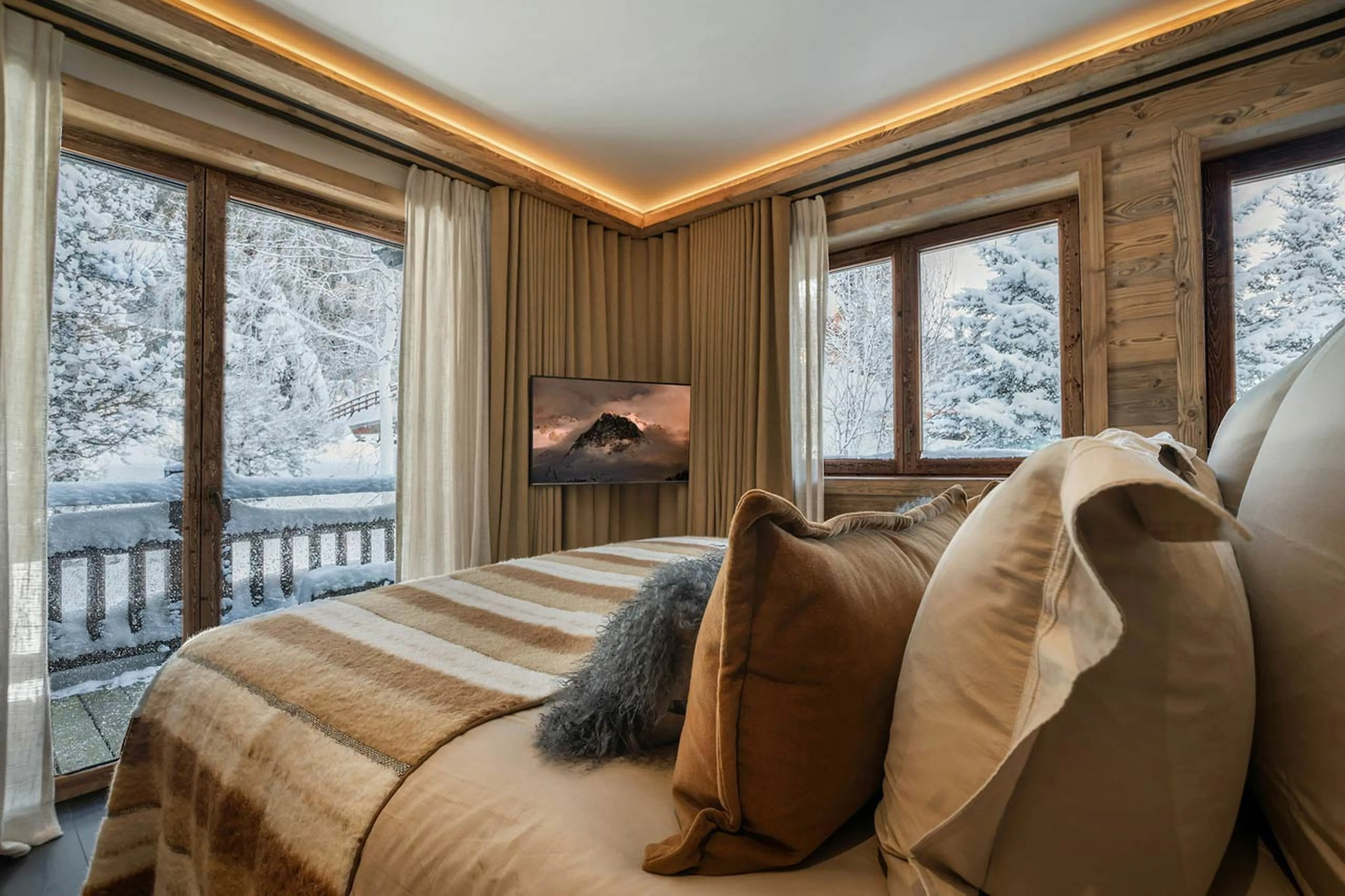 Bedroom 4 at Chalet Yin & Yang in Courchevel 1850