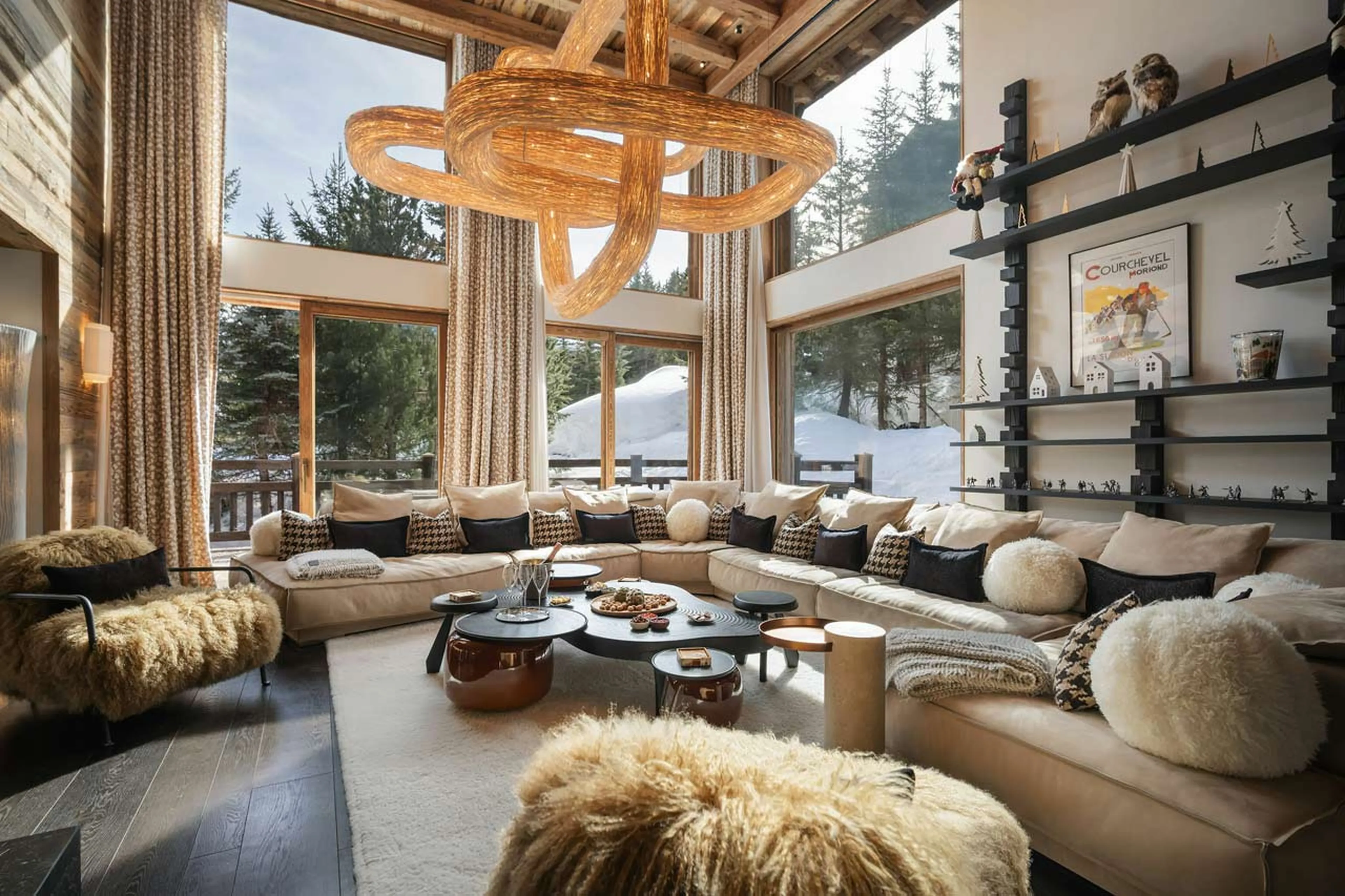 Living area at Chalet Yin & Yang in Courchevel 1850