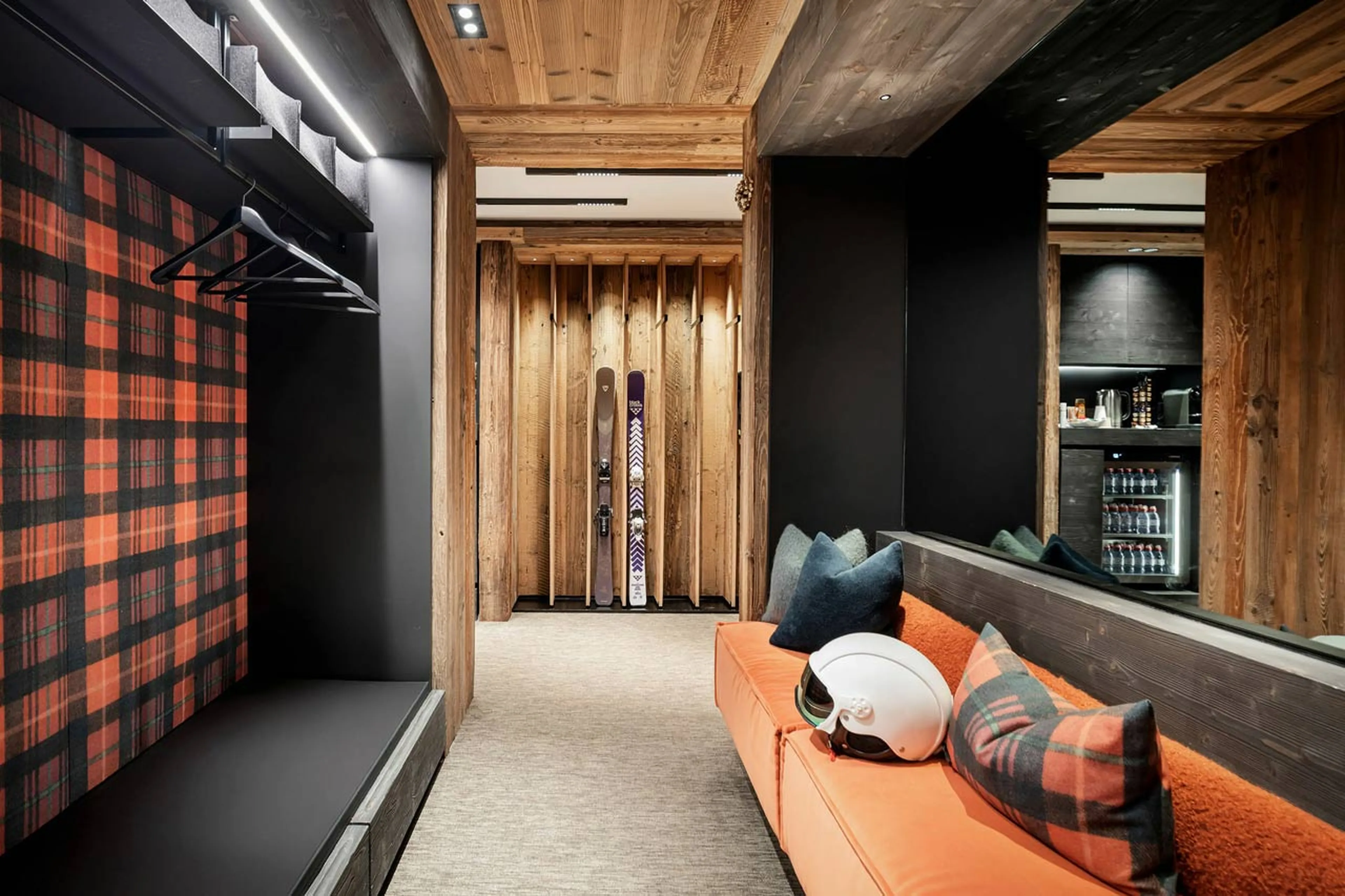 Ski room at Chalet Yin & Yang in Courchevel 1850