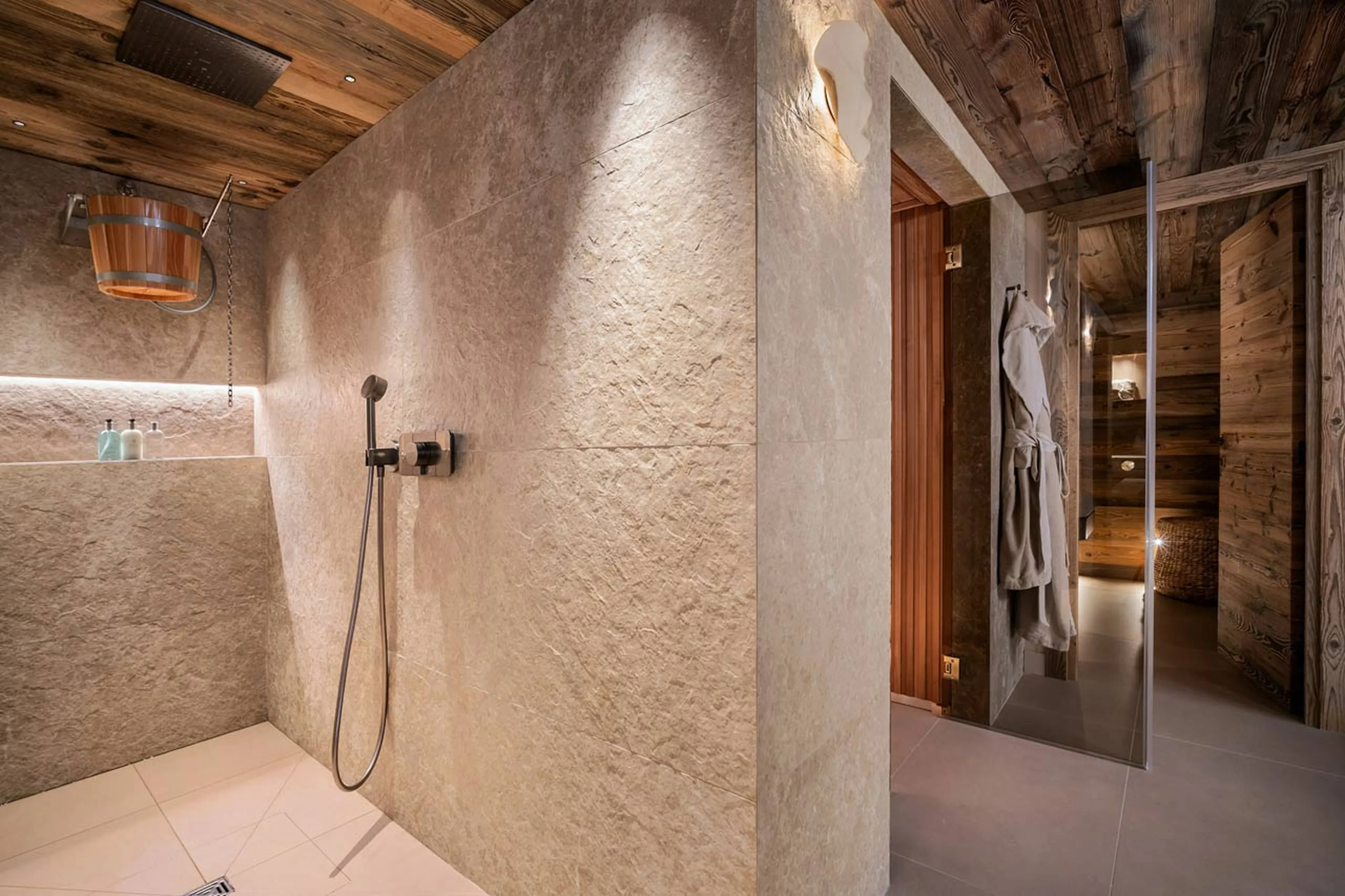Bucket shower at Chalet Yin & Yang in Courchevel 1850