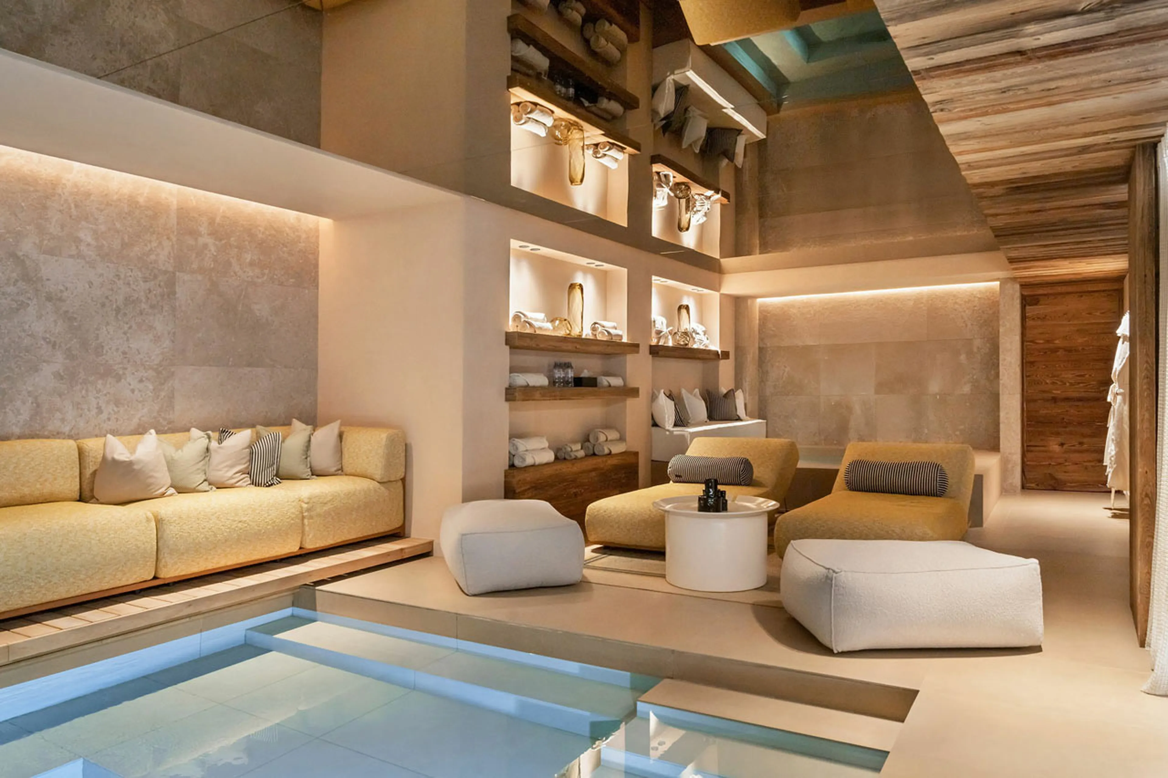 Relaxation area at Chalet Yin & Yang in Courchevel 1850