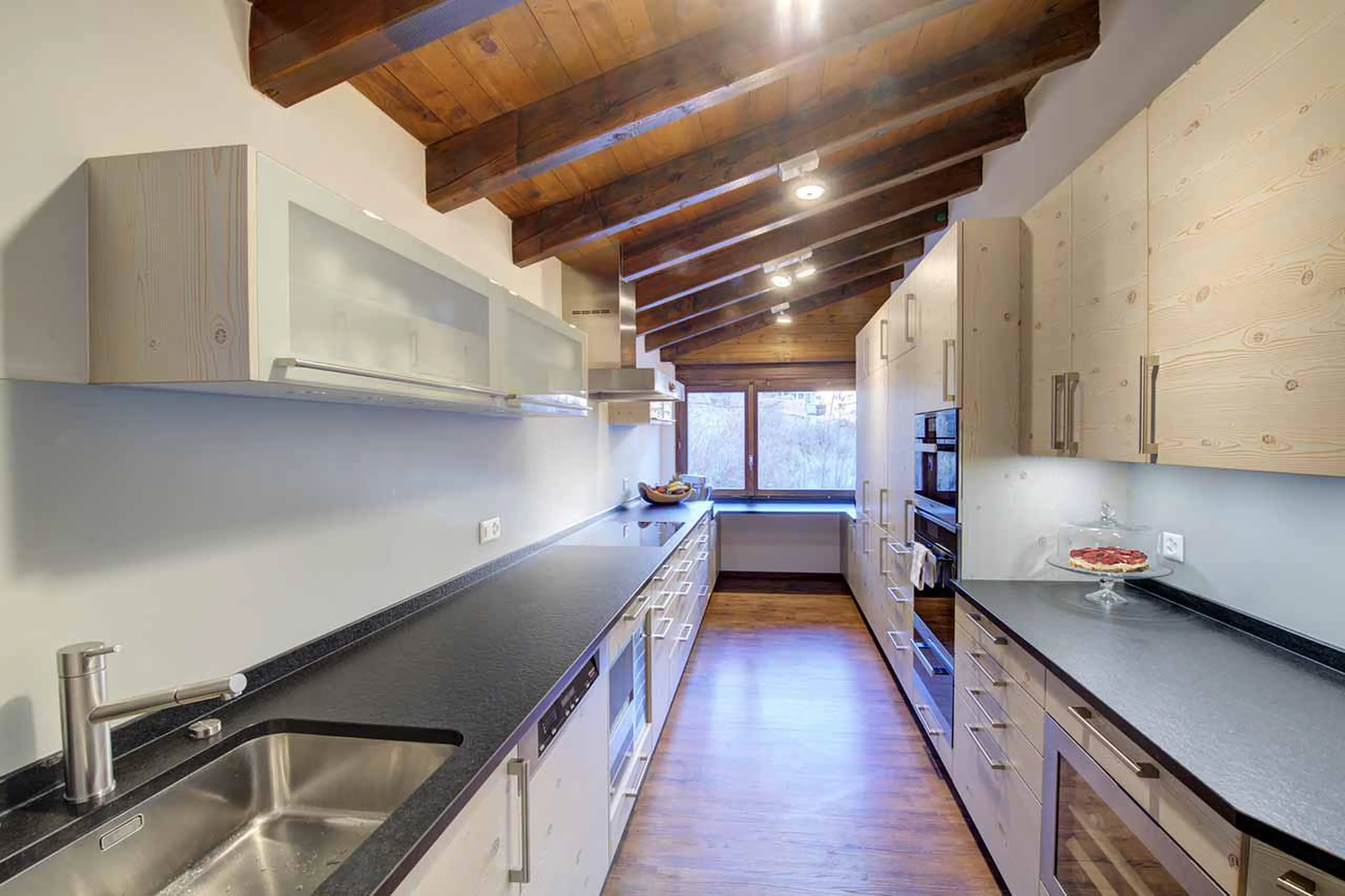 Well-equipped kitchen at Chalet Zen in Zermatt