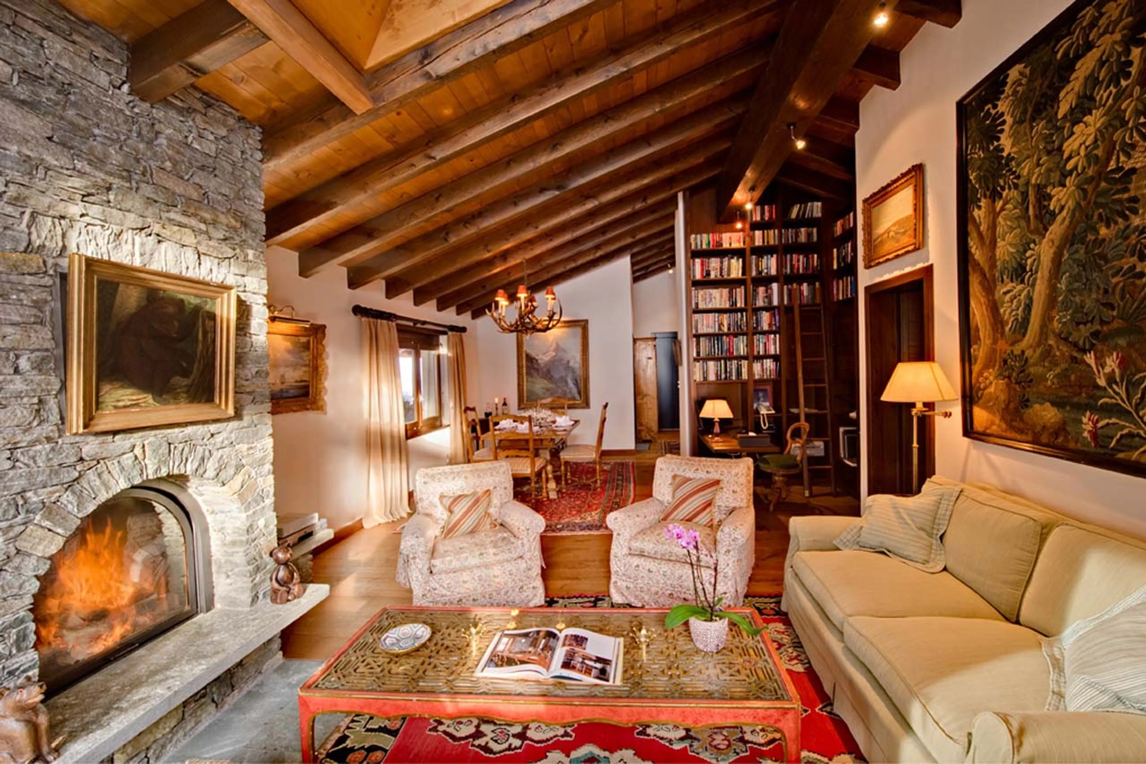 Drawing room at Chalet Zen in Zermatt