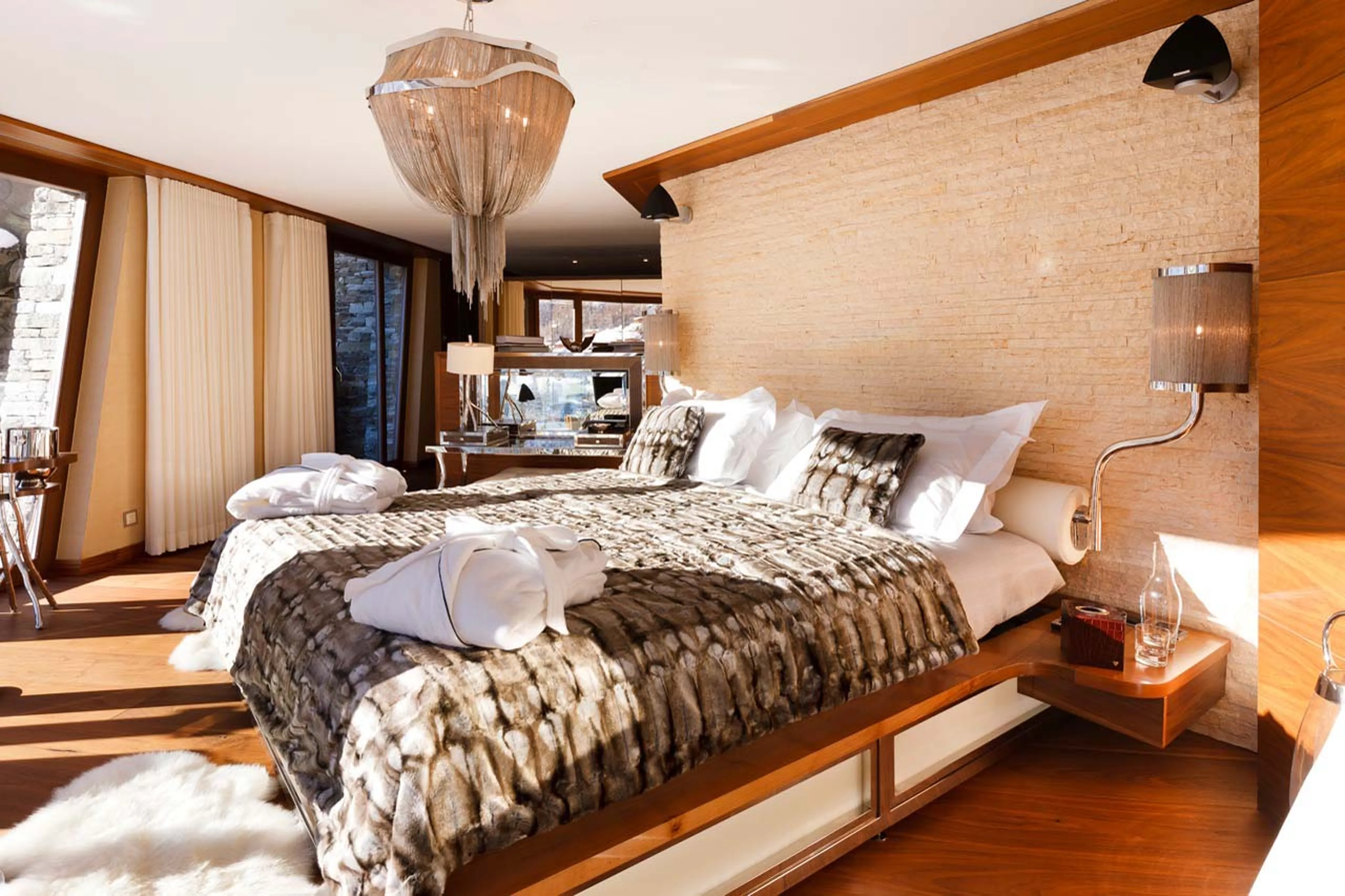 Master guest suite double bedroom at Chalet Zermatt Peak in Zermatt