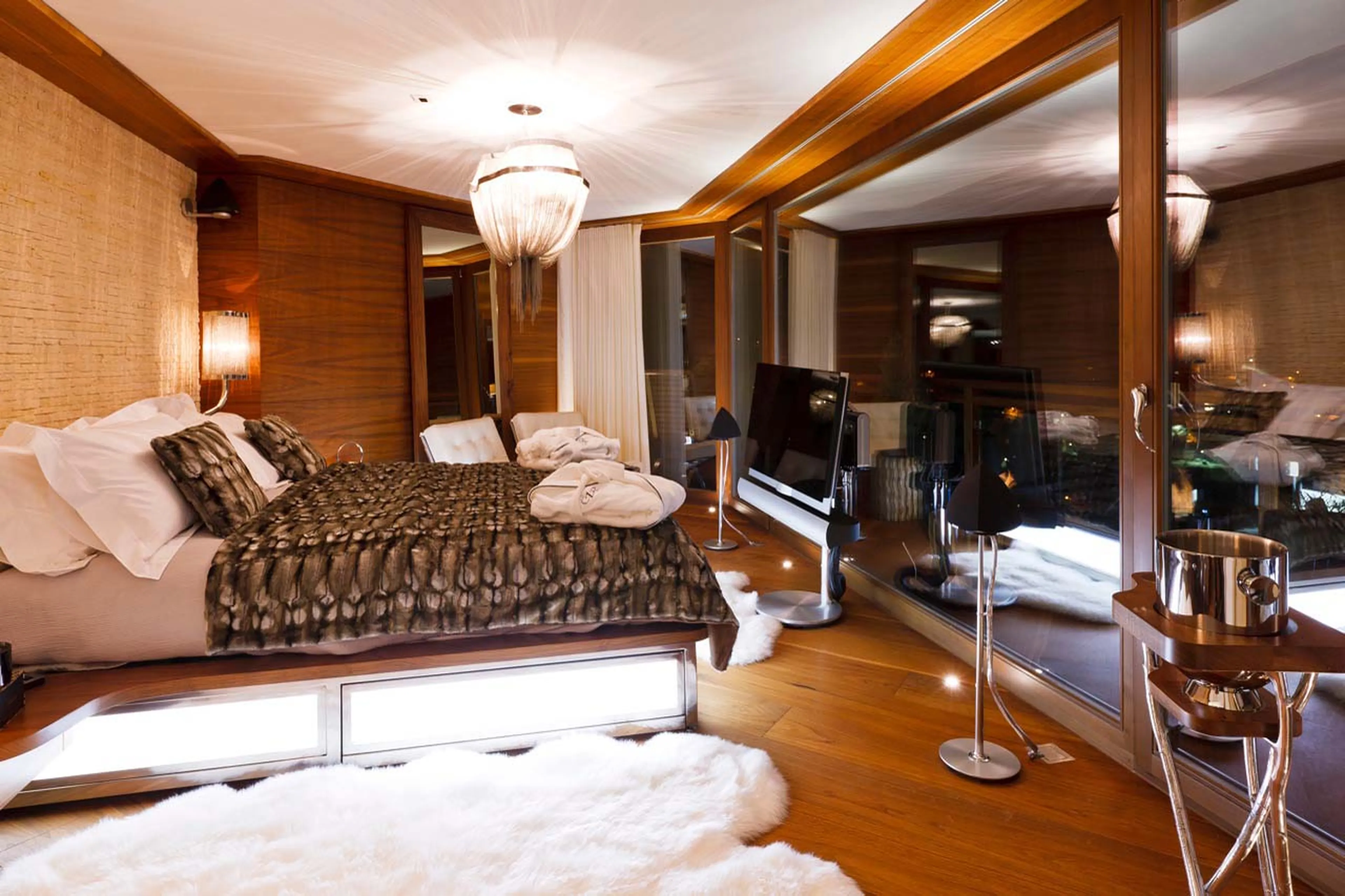 TV in master guest suite of Chalet Zermatt Peak in Zermatt