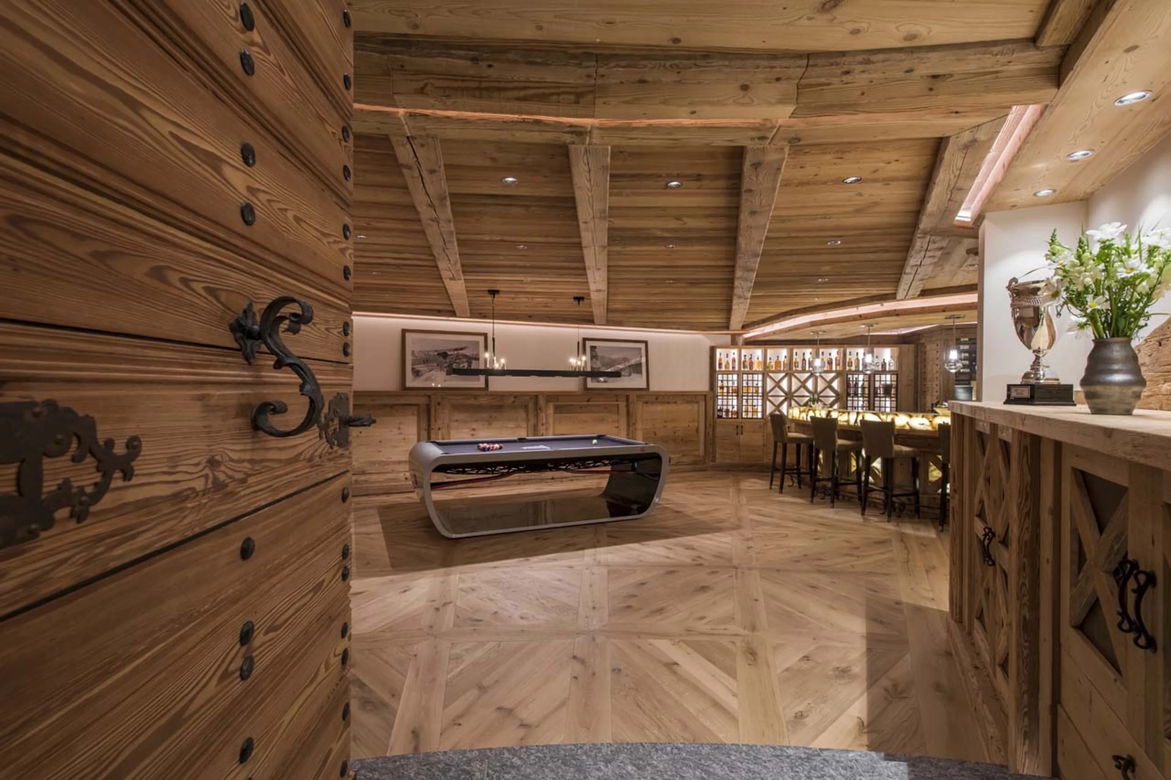 Games room and bar at Chesa El Toula in St Moritz