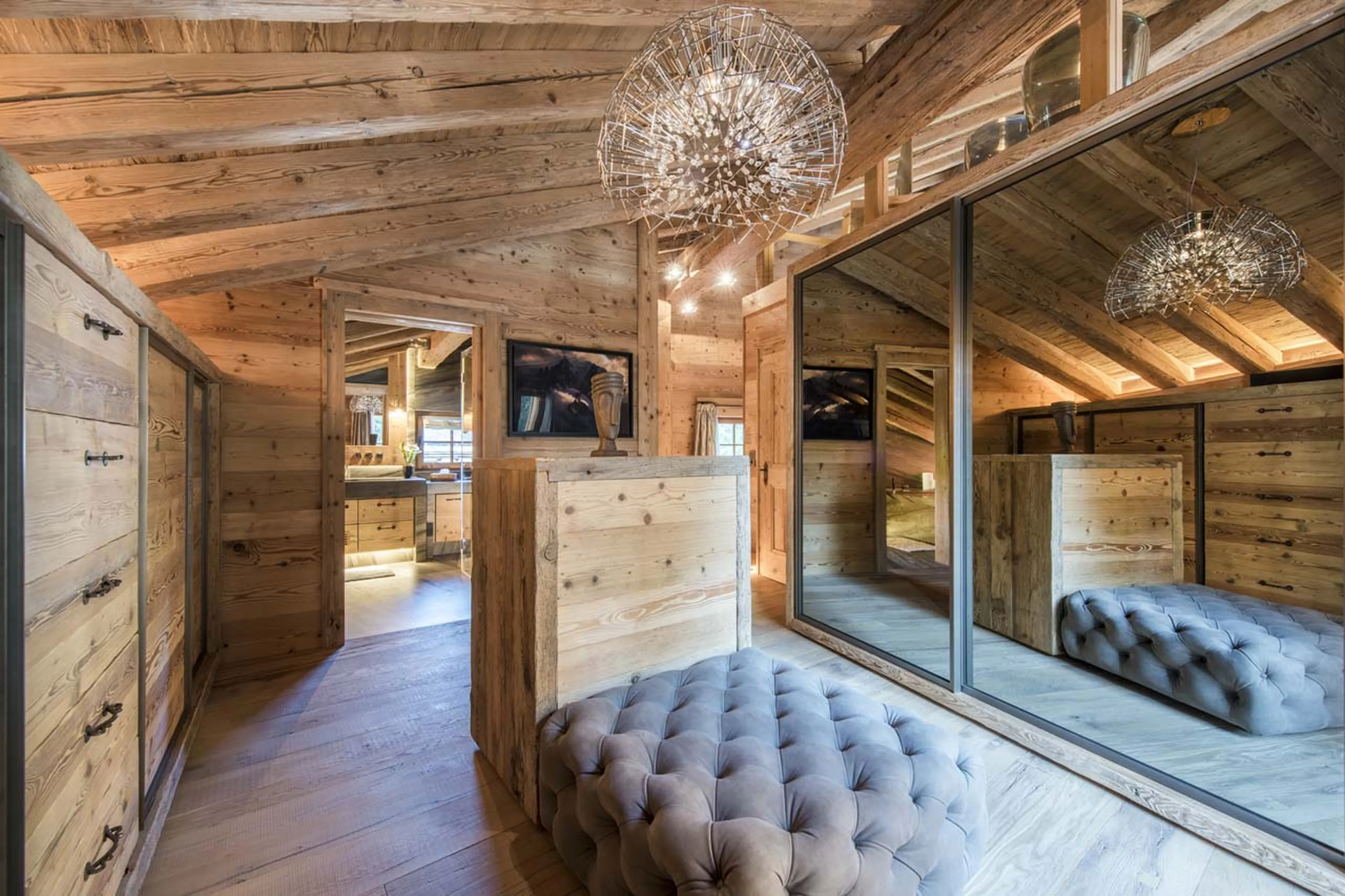 Spacious dressing room at Chesa El Toula in St Moritz