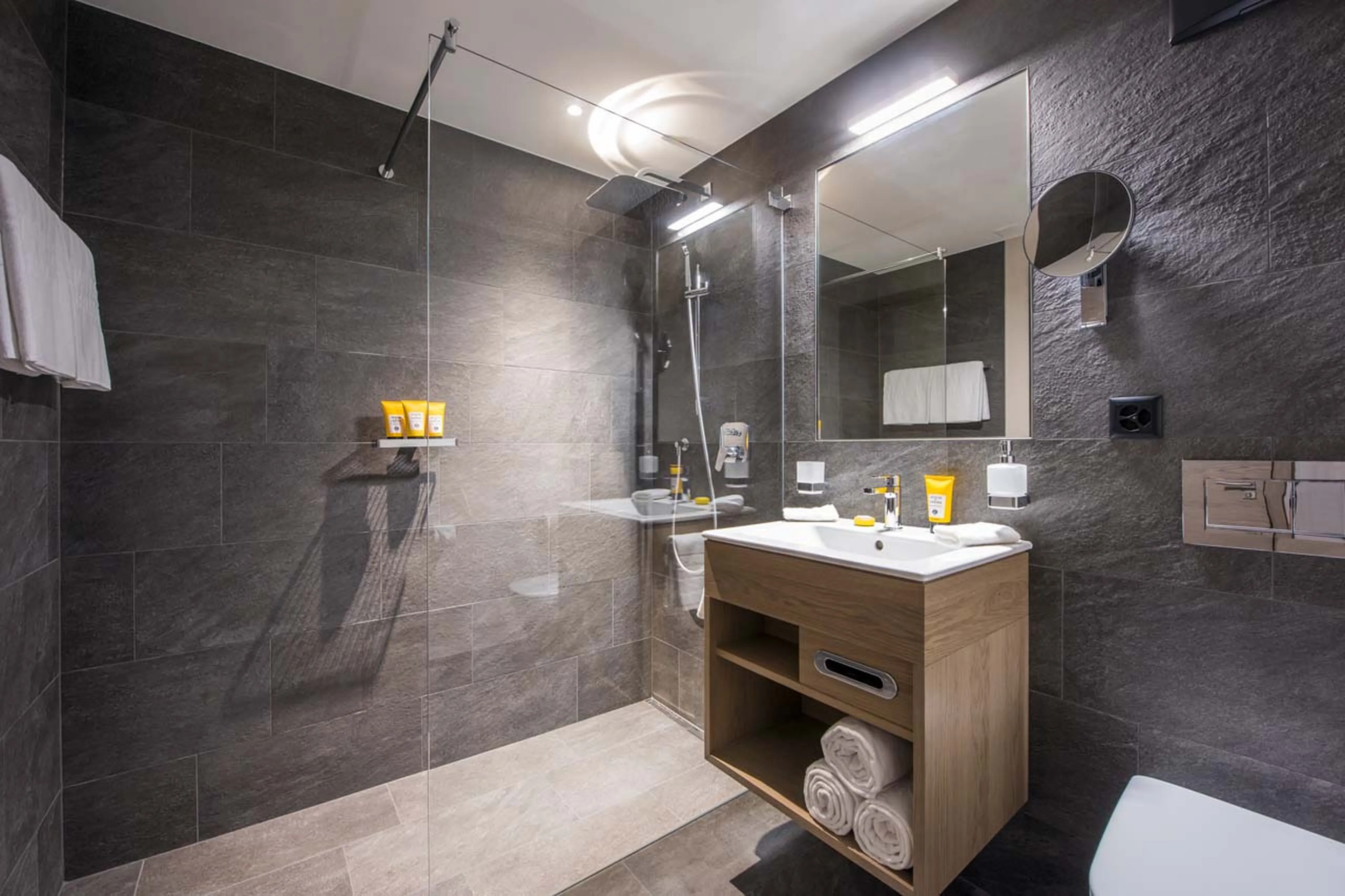 Apartment 2 shower room at Christiania Residence in Zermatt