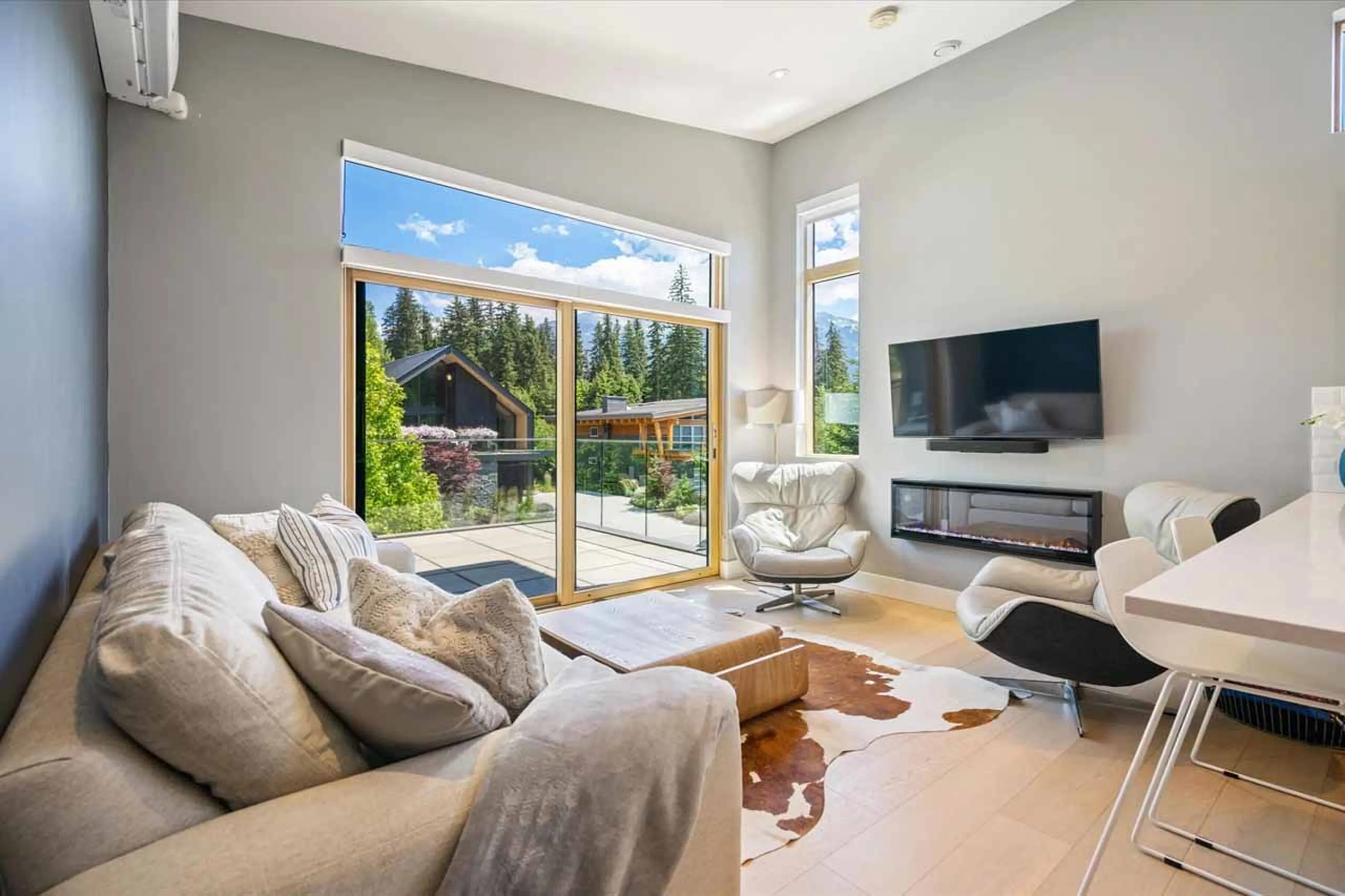 Suite living area at Cypress Links in Whistler