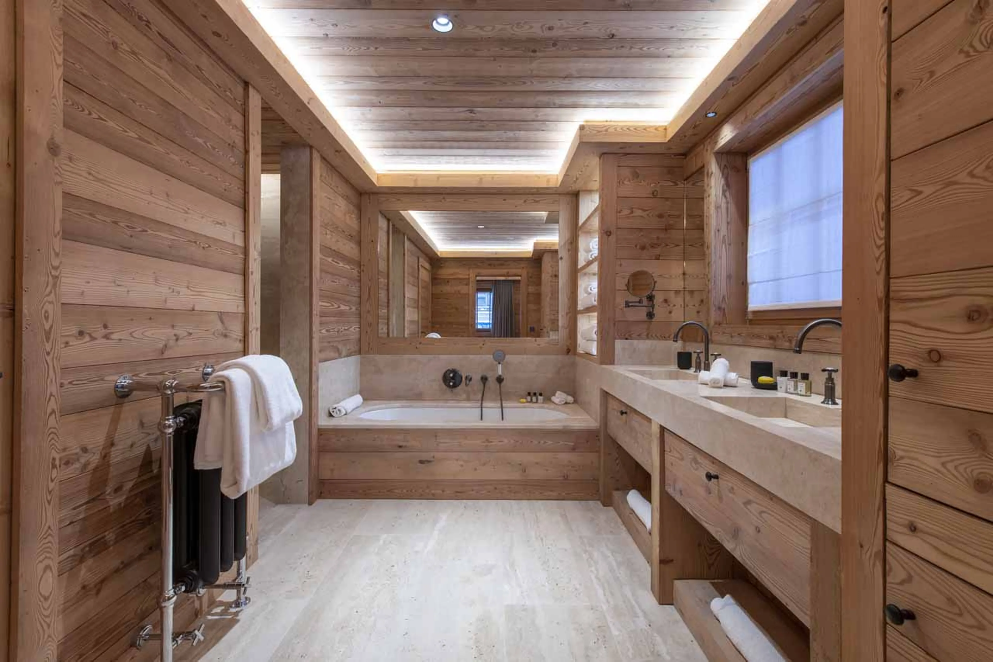 En-suite bathroom at Chalet Domaine de l'Orme in Meribel