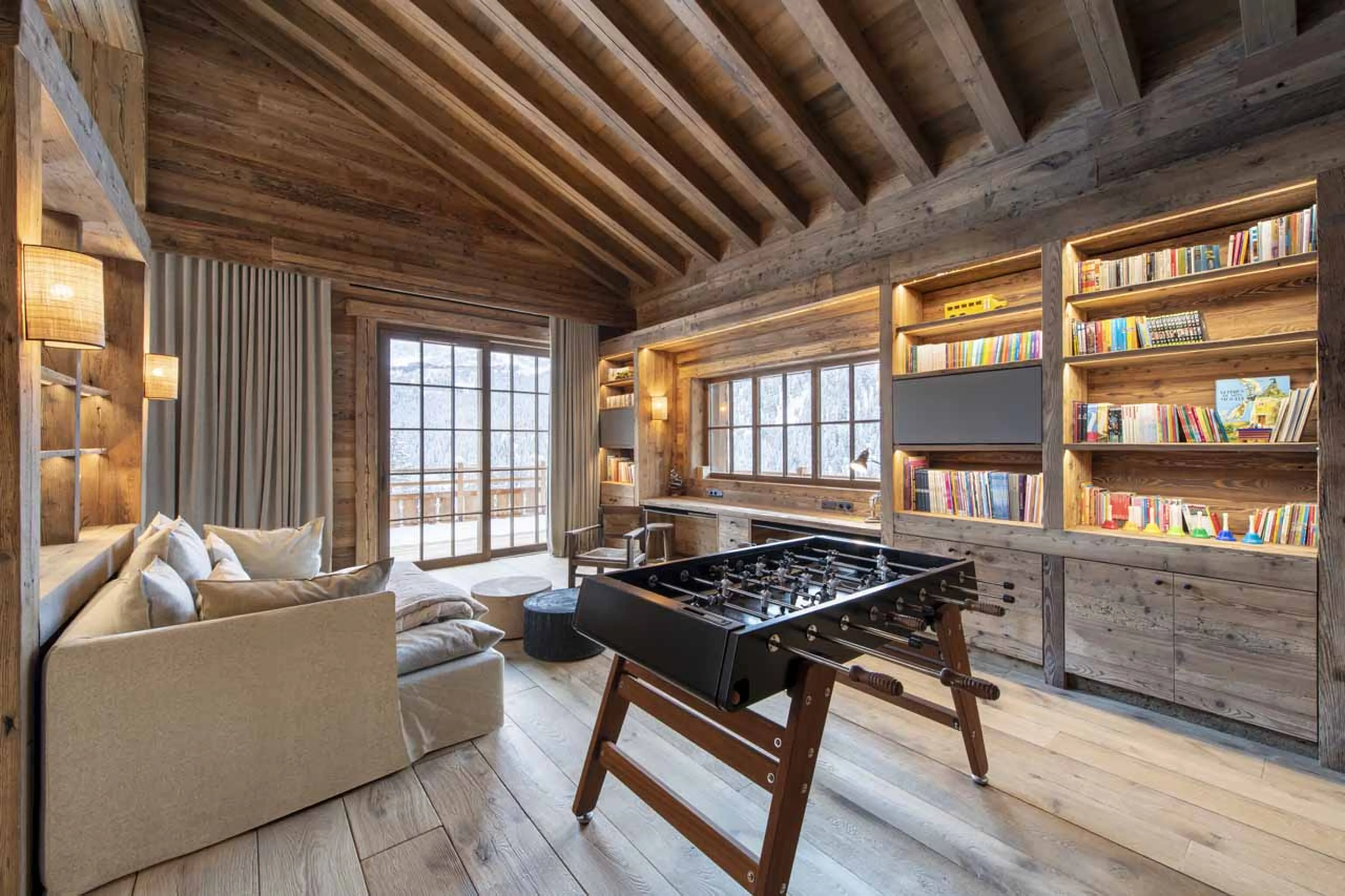 Sitting room at Chalet Domaine de l'Orme in Meribel