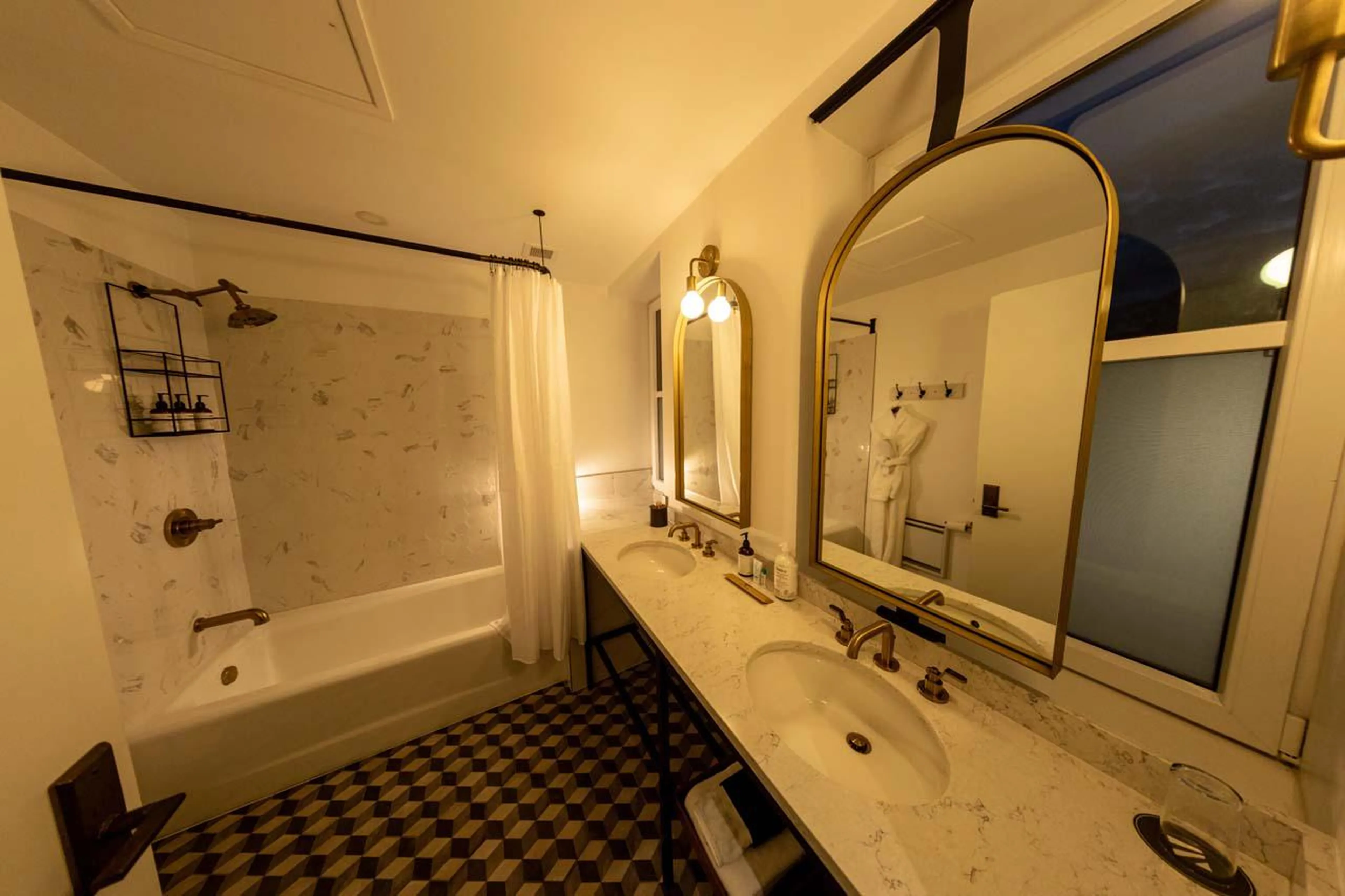 Bathroom at Eleven Revelstoke Lodge