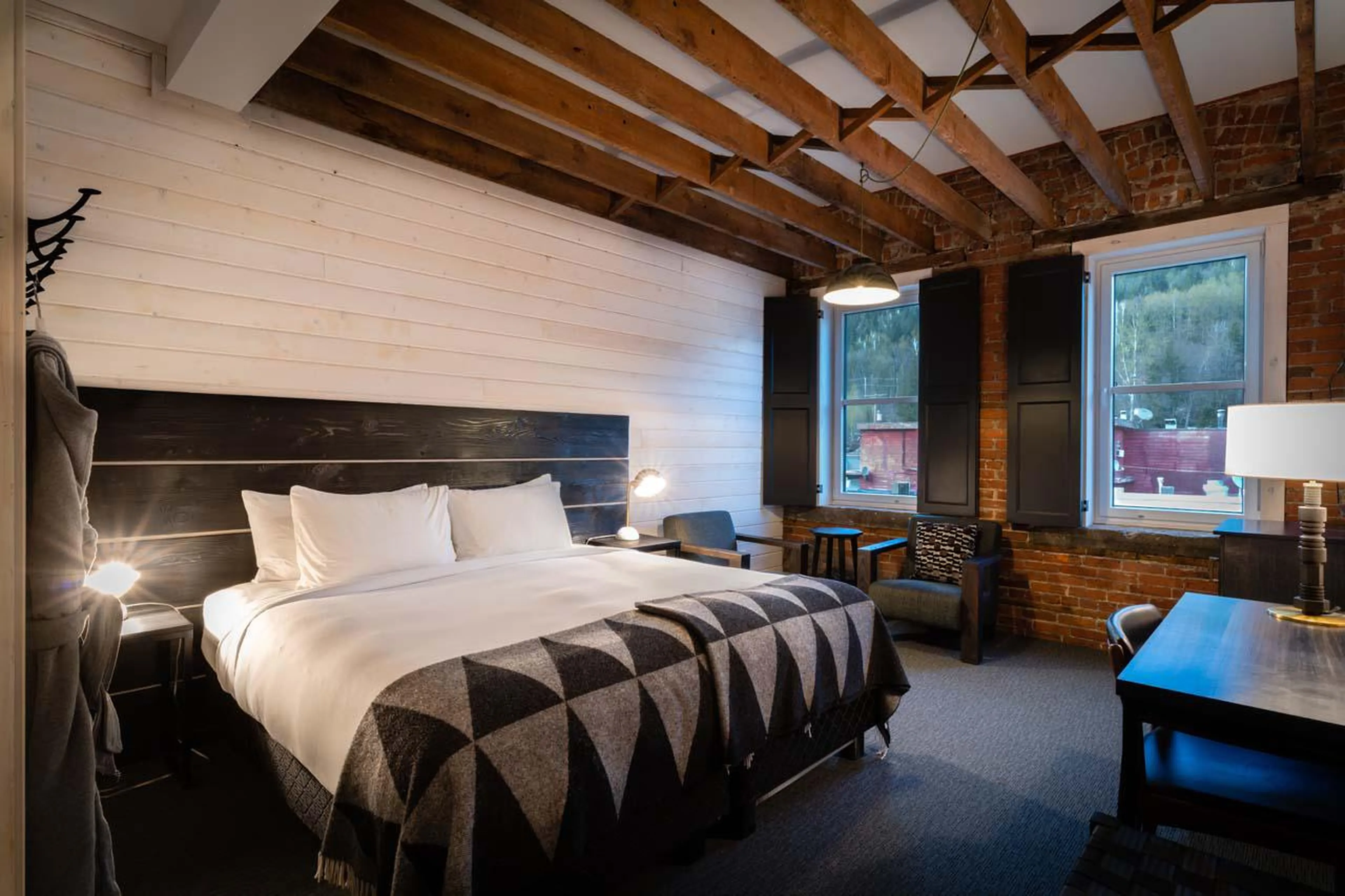 Heritage Room at Eleven Revelstoke Lodge