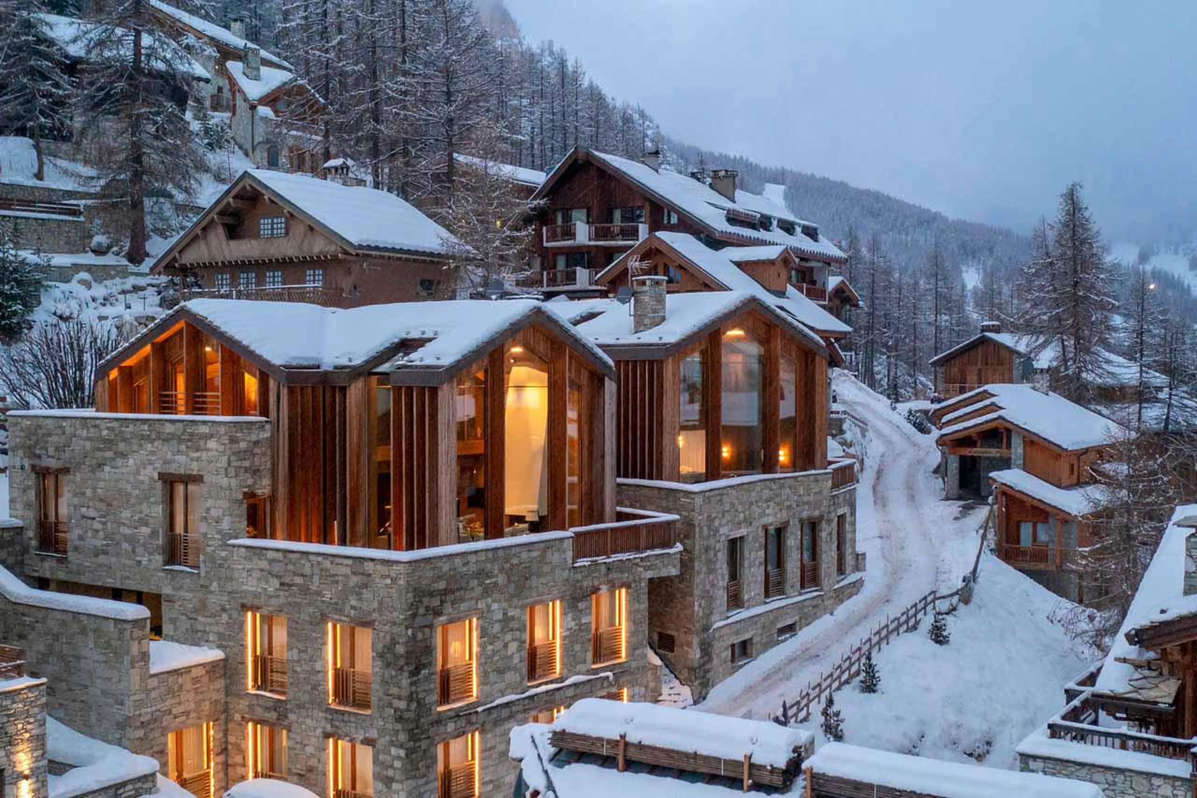 Exterior of Etoile du Nord West in Val d'Isere
