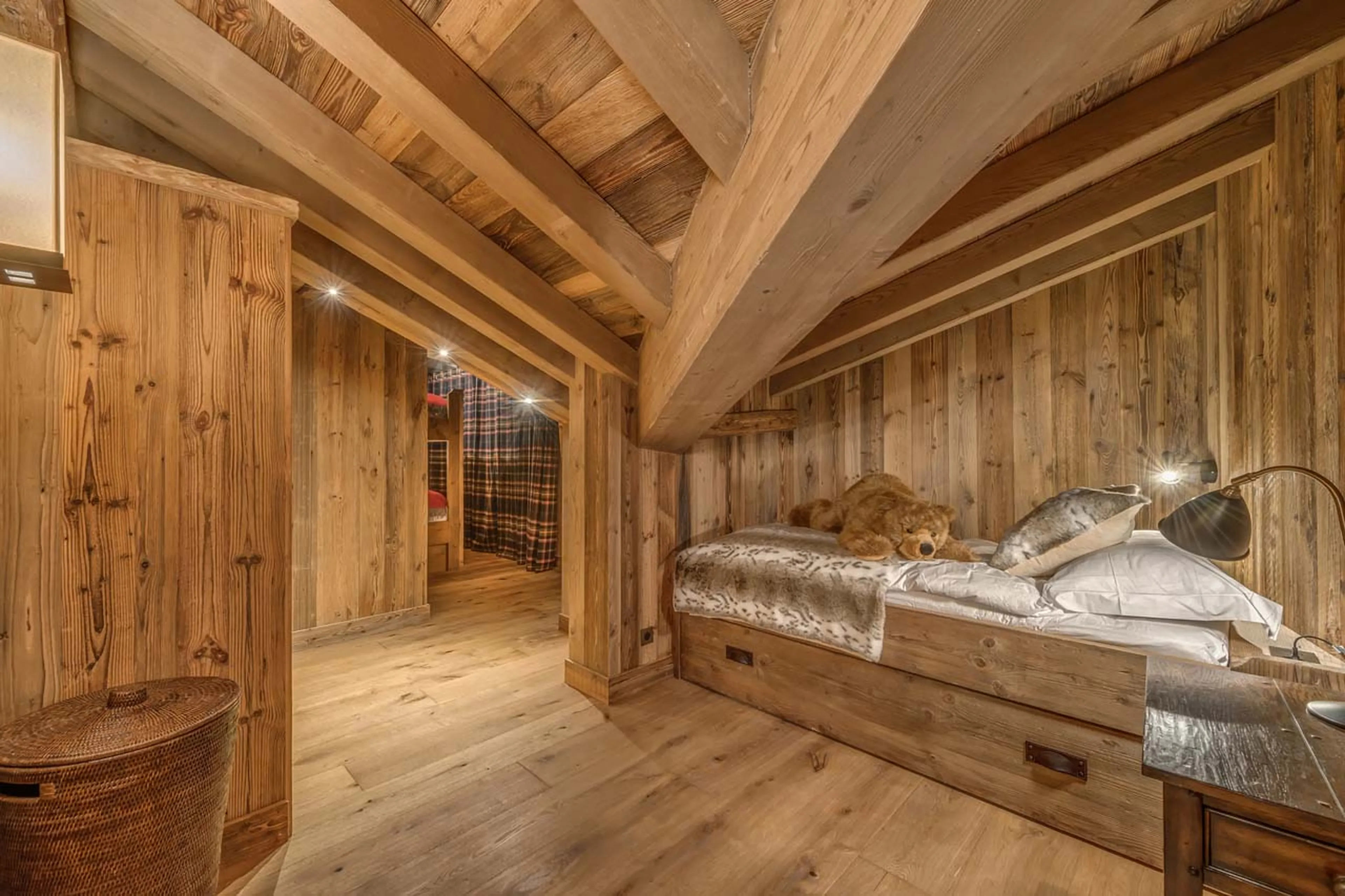 Bedroom three at Etoile Filante in Val d'Isere