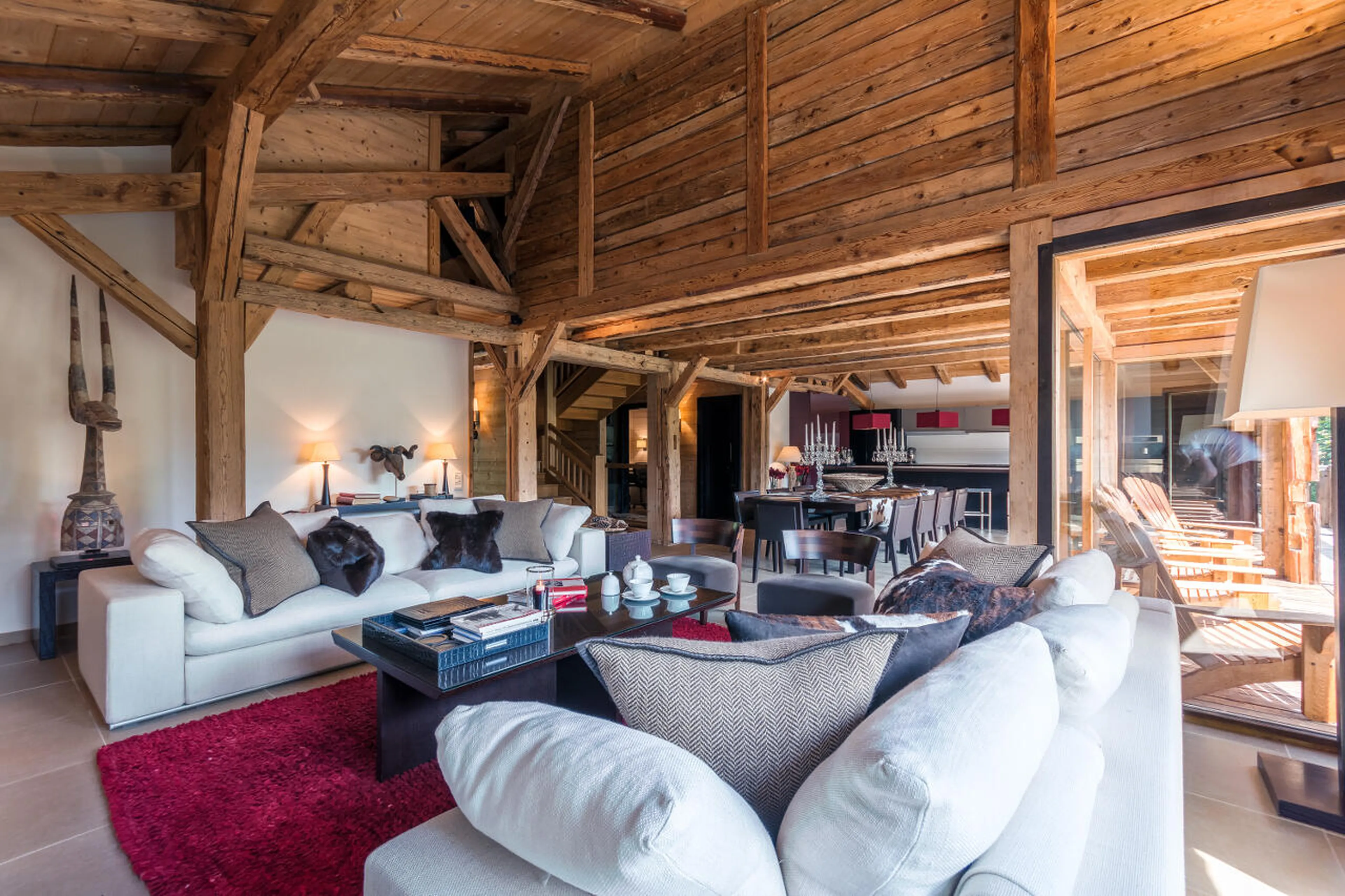 Living area open to the terrace of Ferme de Moudon in Les Gets