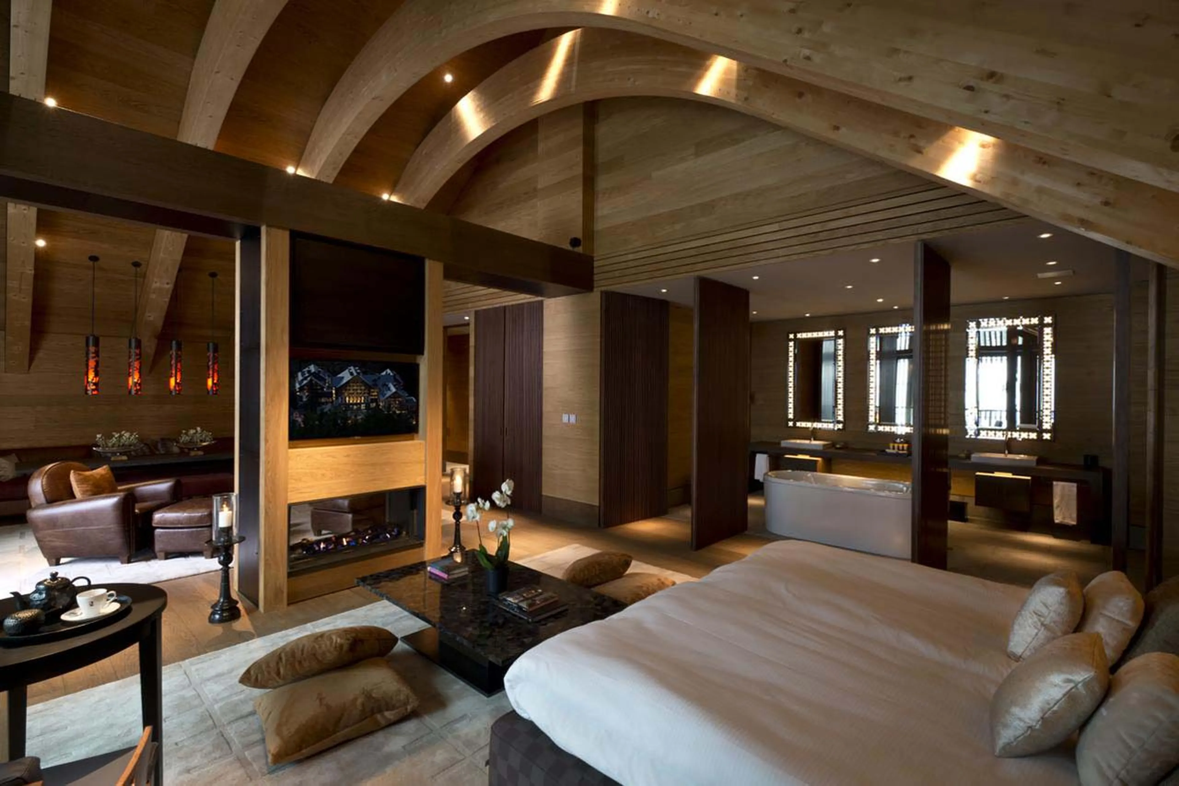 Overview of Gemsstock Suite in Andermatt