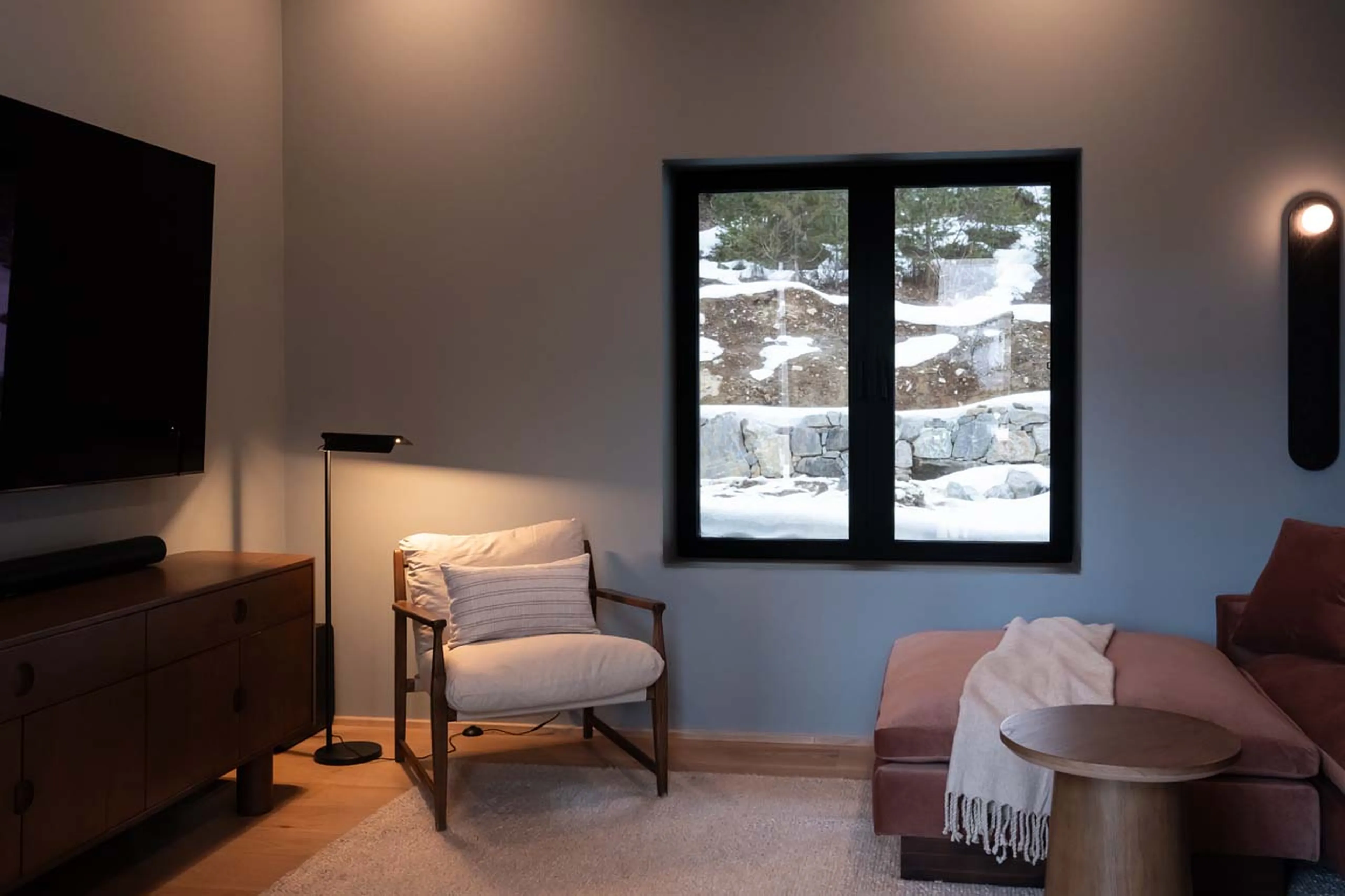 TV room in Ghost Peak Chalet, Revelstoke