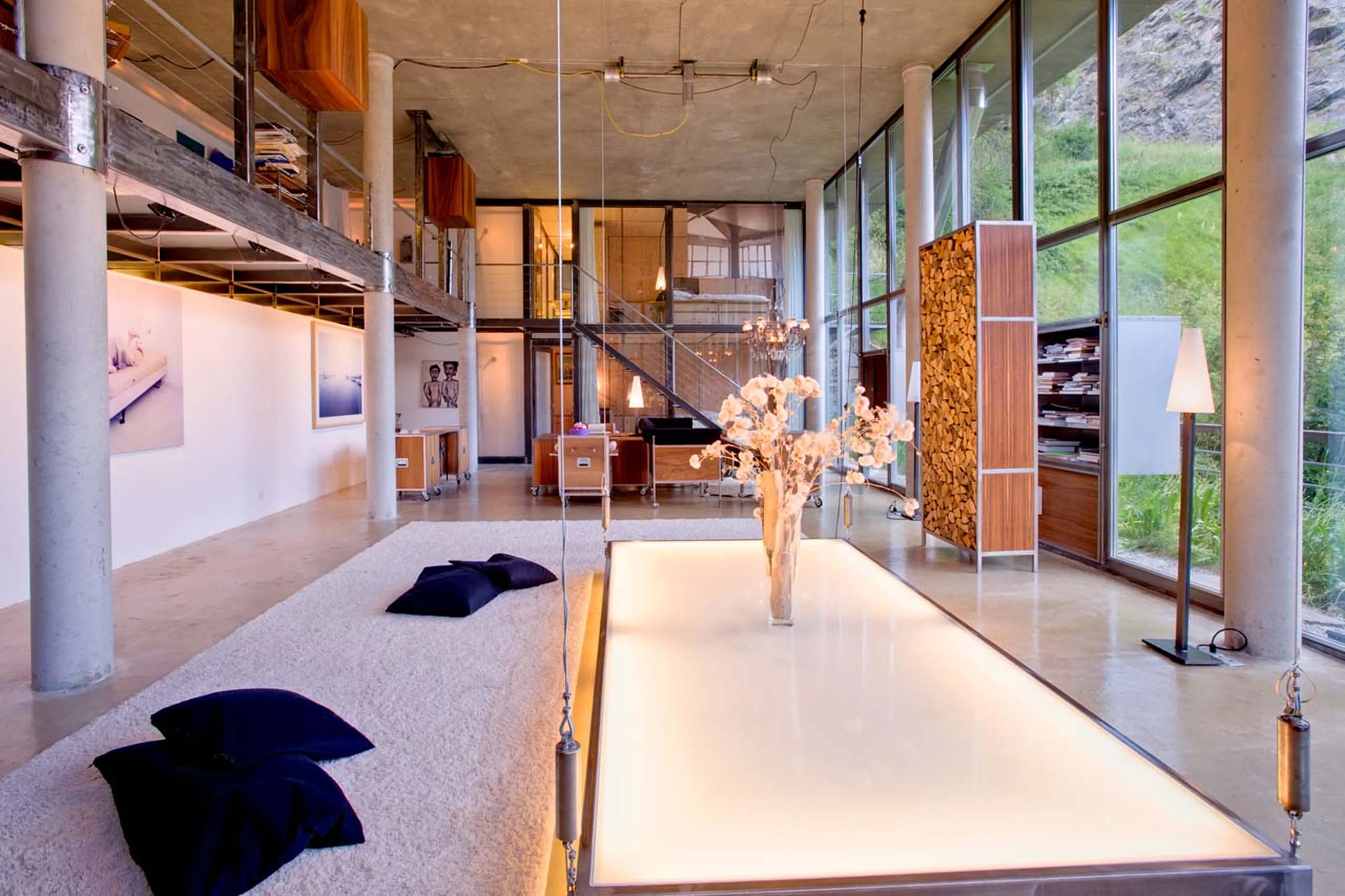 Space to relax in living area of Heinz Julen Loft in Zermatt