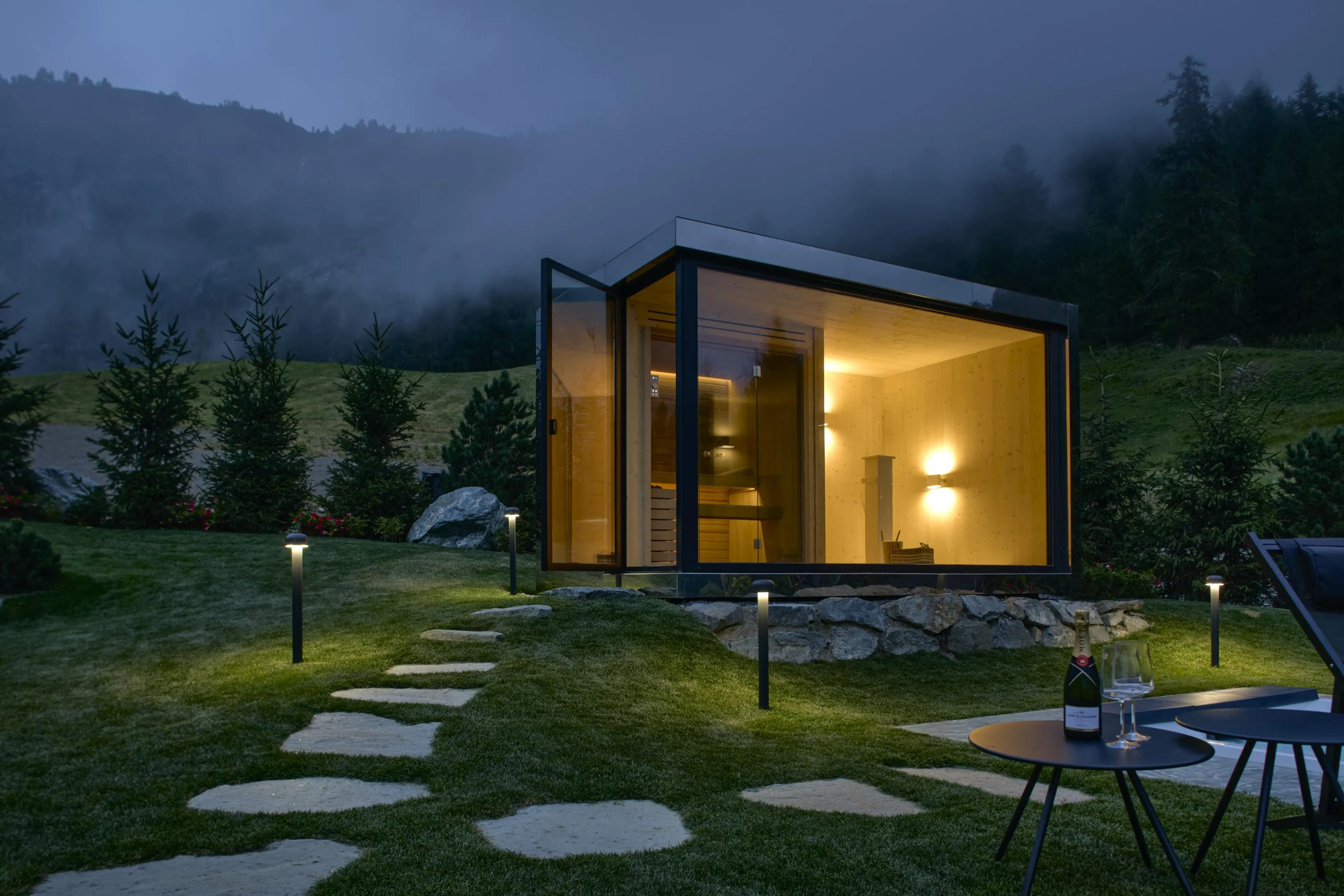 Finnish sauna in Heritage Carrel, Cervinia