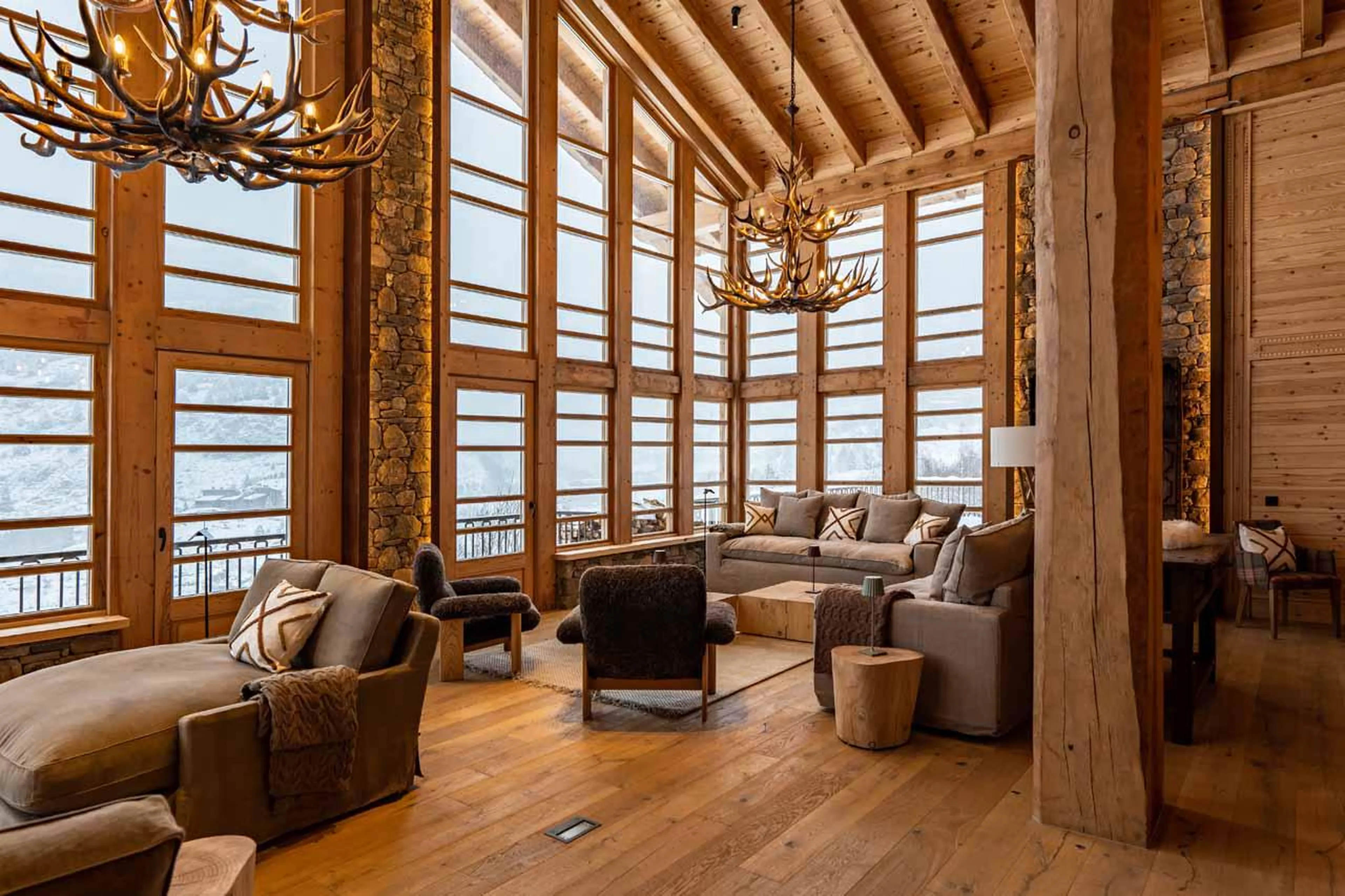 Seating in living room at Hermitage Mountain Lodge in Andorra