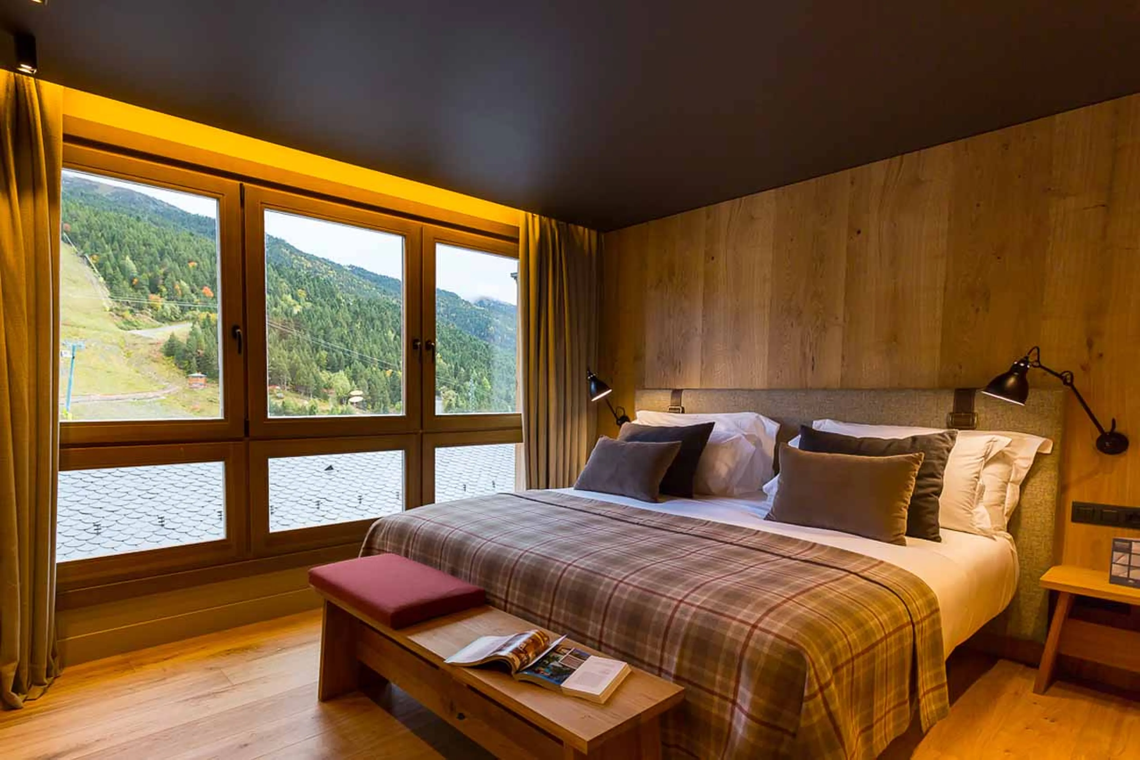 Double bedroom at Hermitage Mountain Residence 120 in Soldeu