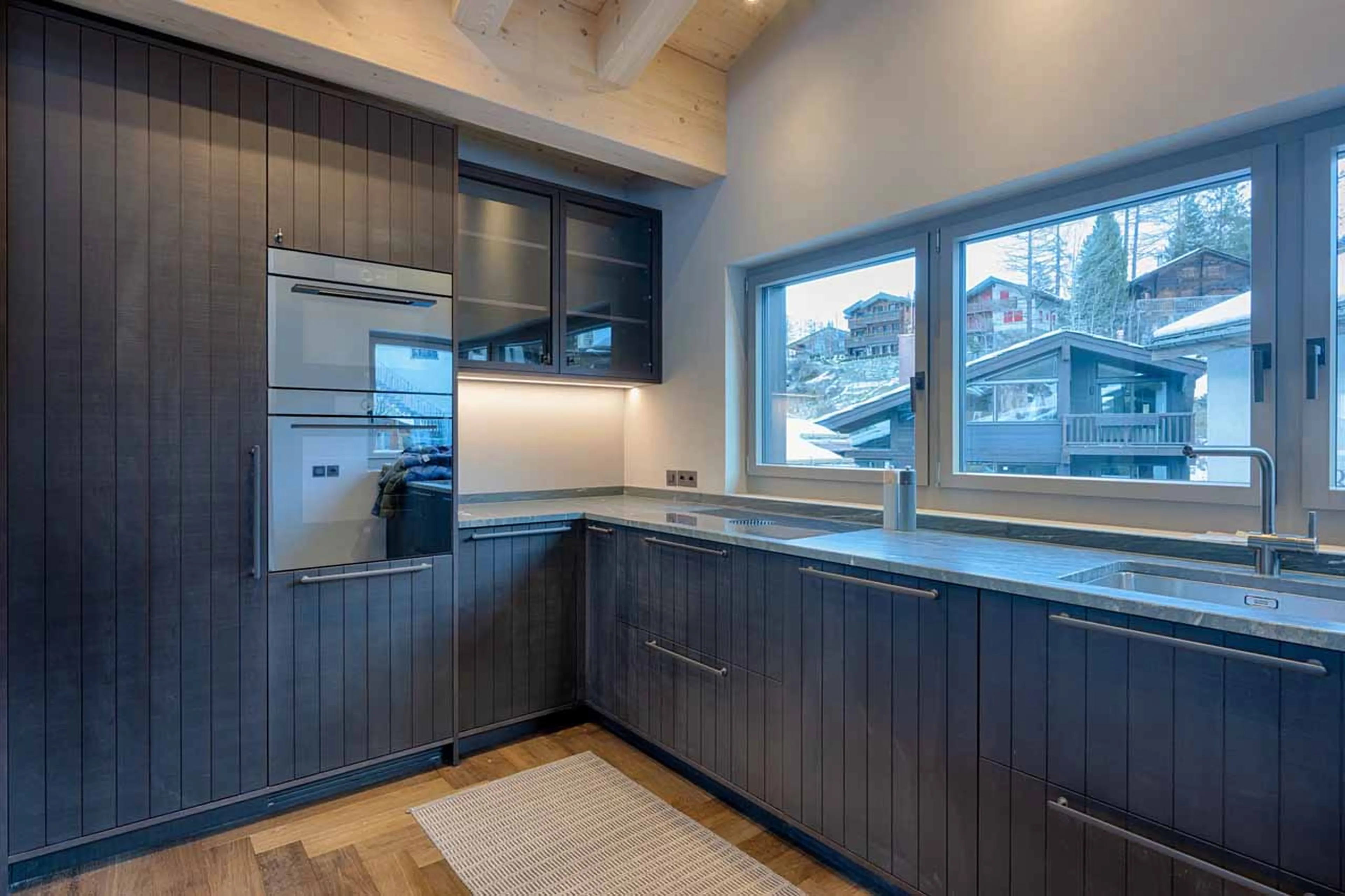 Kitchen at Horu Lodge in Zermatt