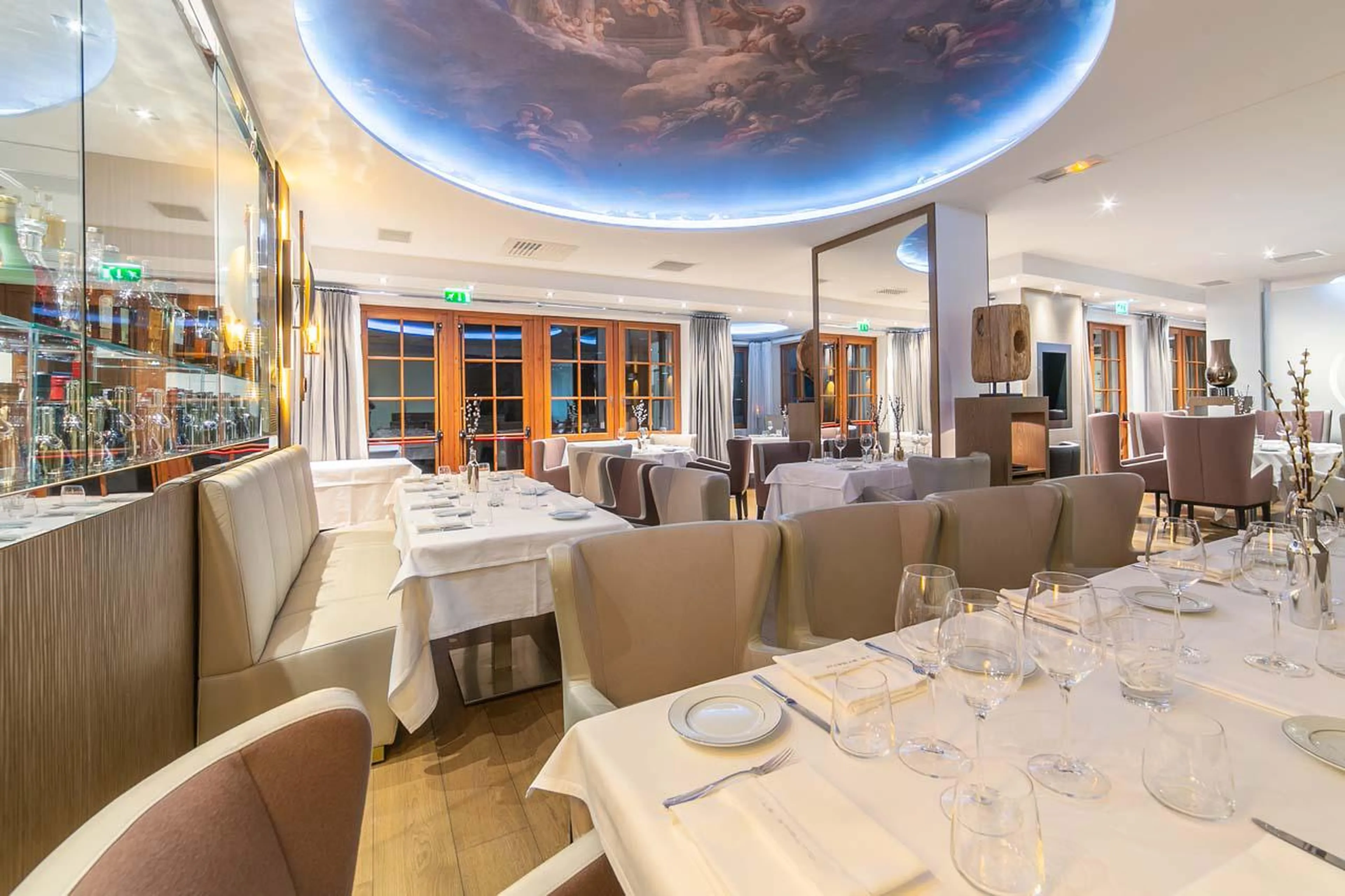 Baumanière 1850 restaurant at Apartment Signal in Courchevel 1850