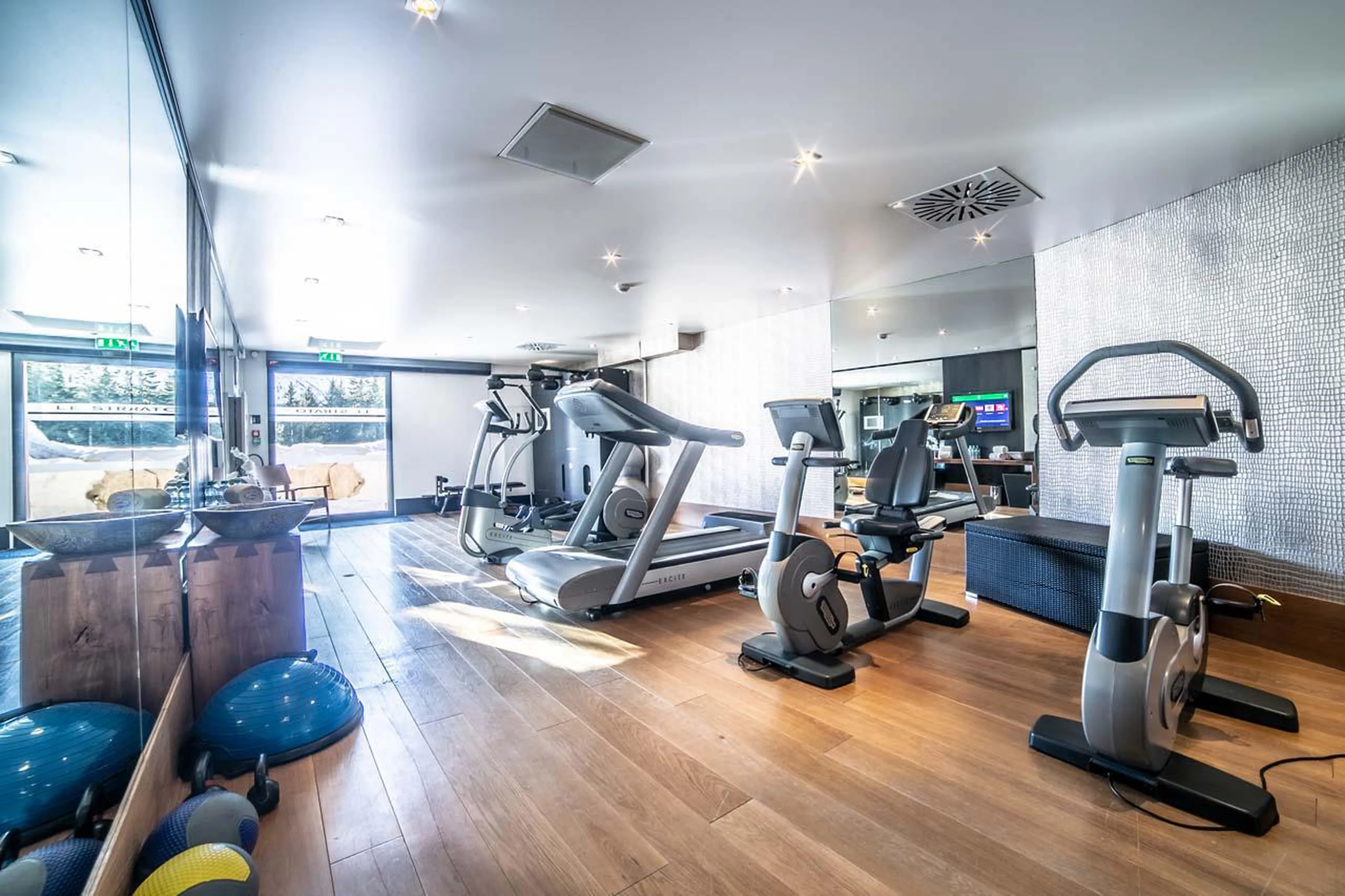State of the art gym at Apartment Roc-Merlet in Courchevel 1850