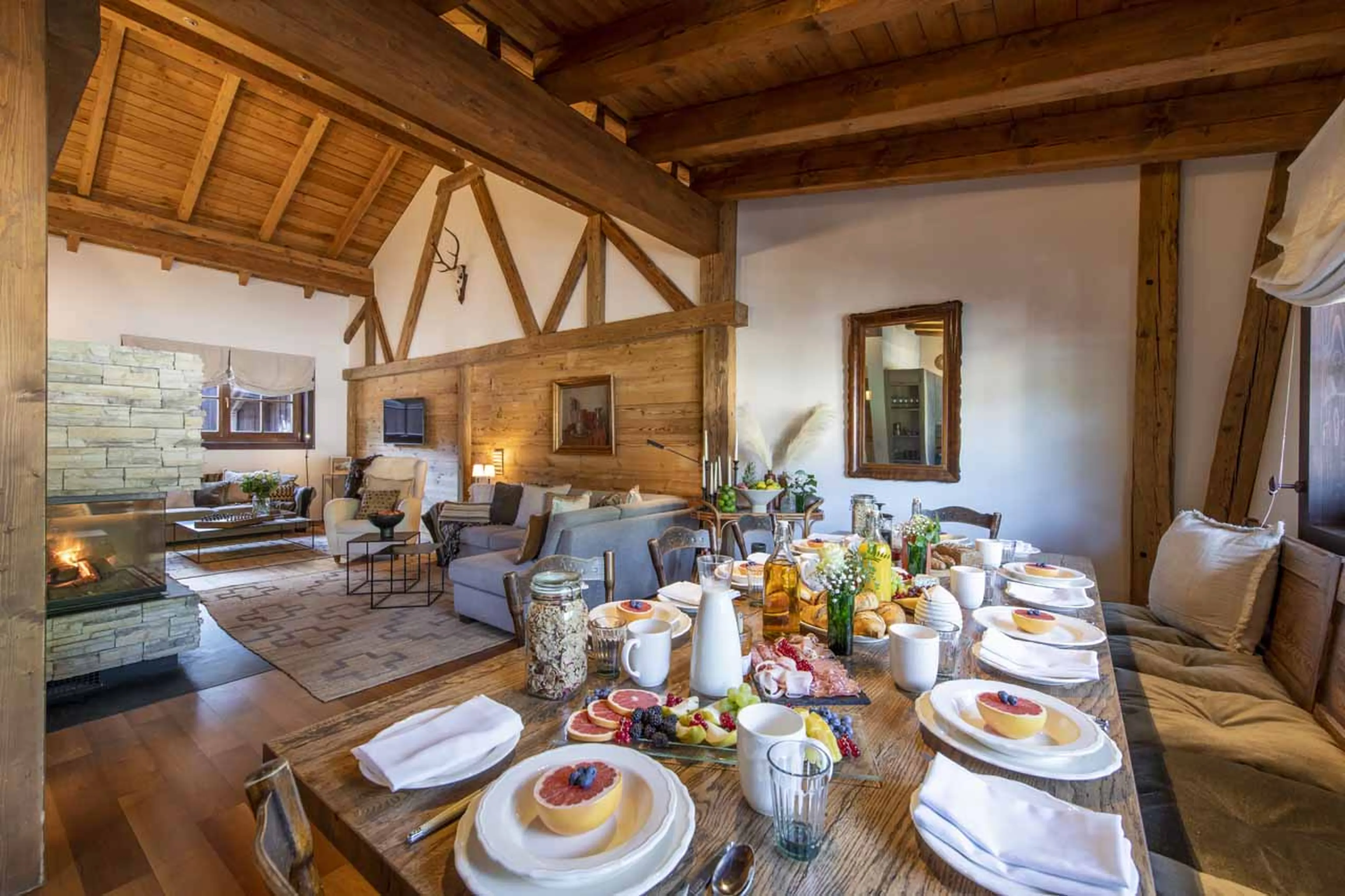 Dining table at Kikombe Lodge in St Anton