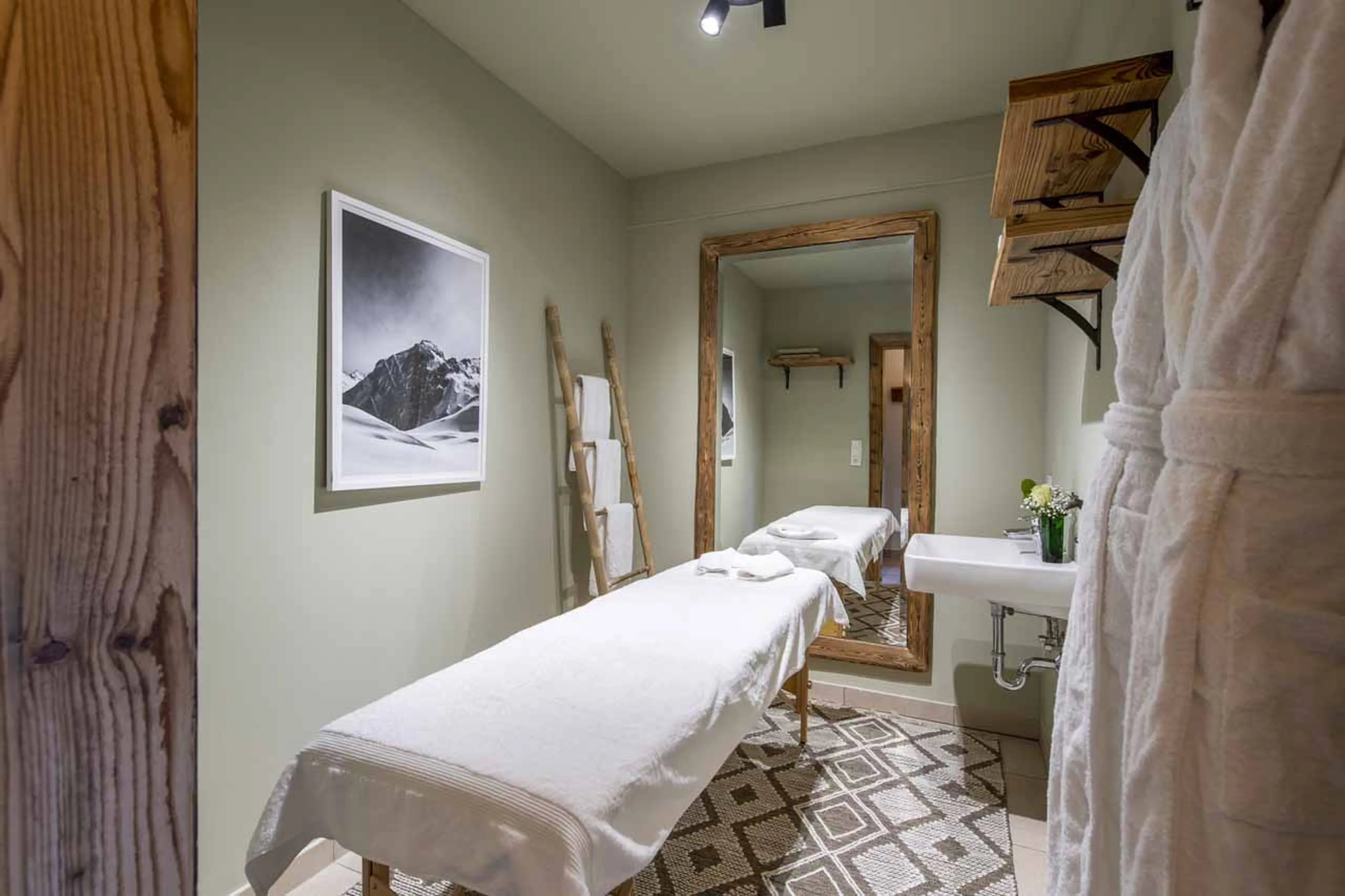 Massage room at Kikombe Lodge in St Anton