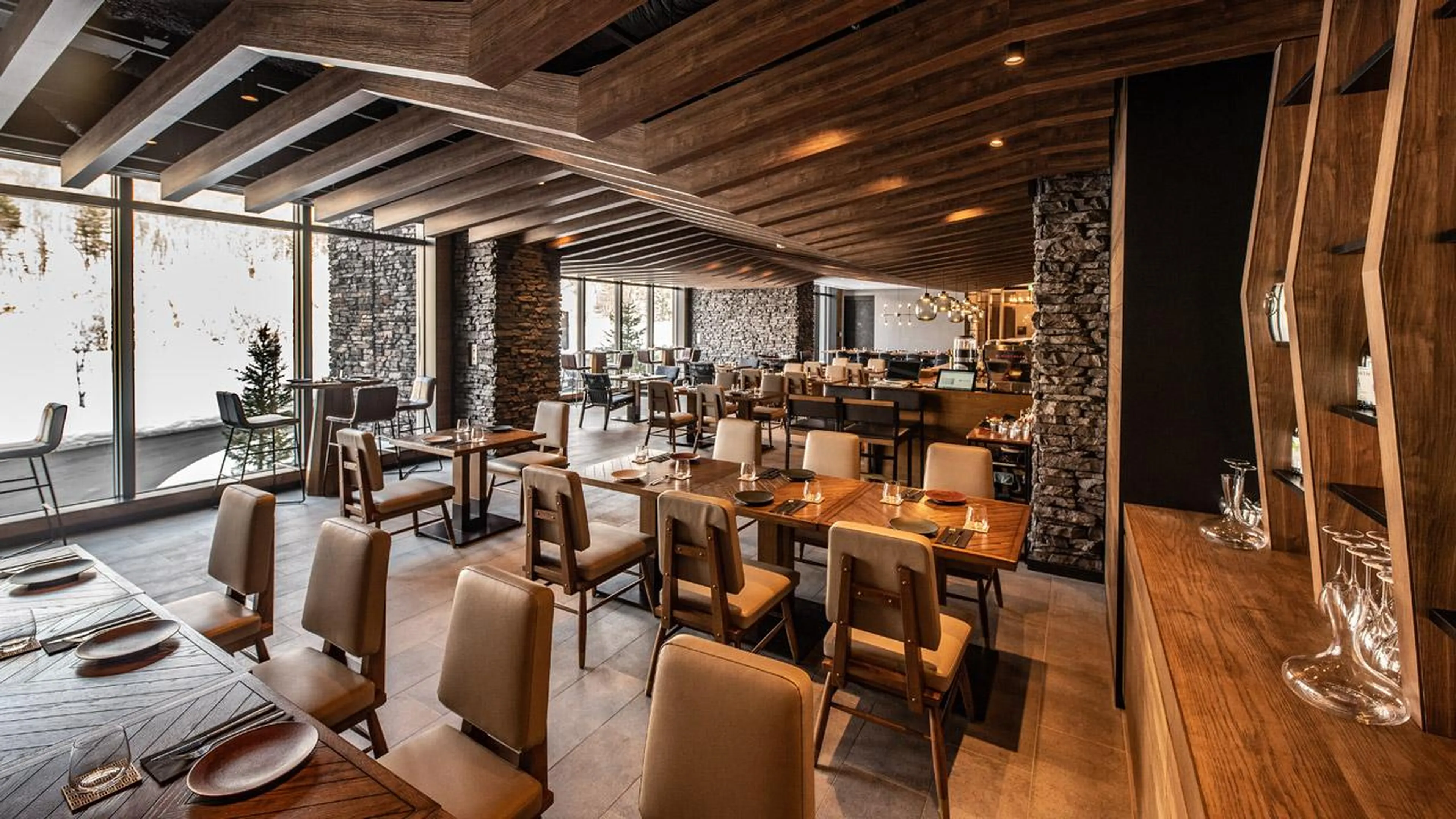 Yukashi restaurant in Yu Kiroro