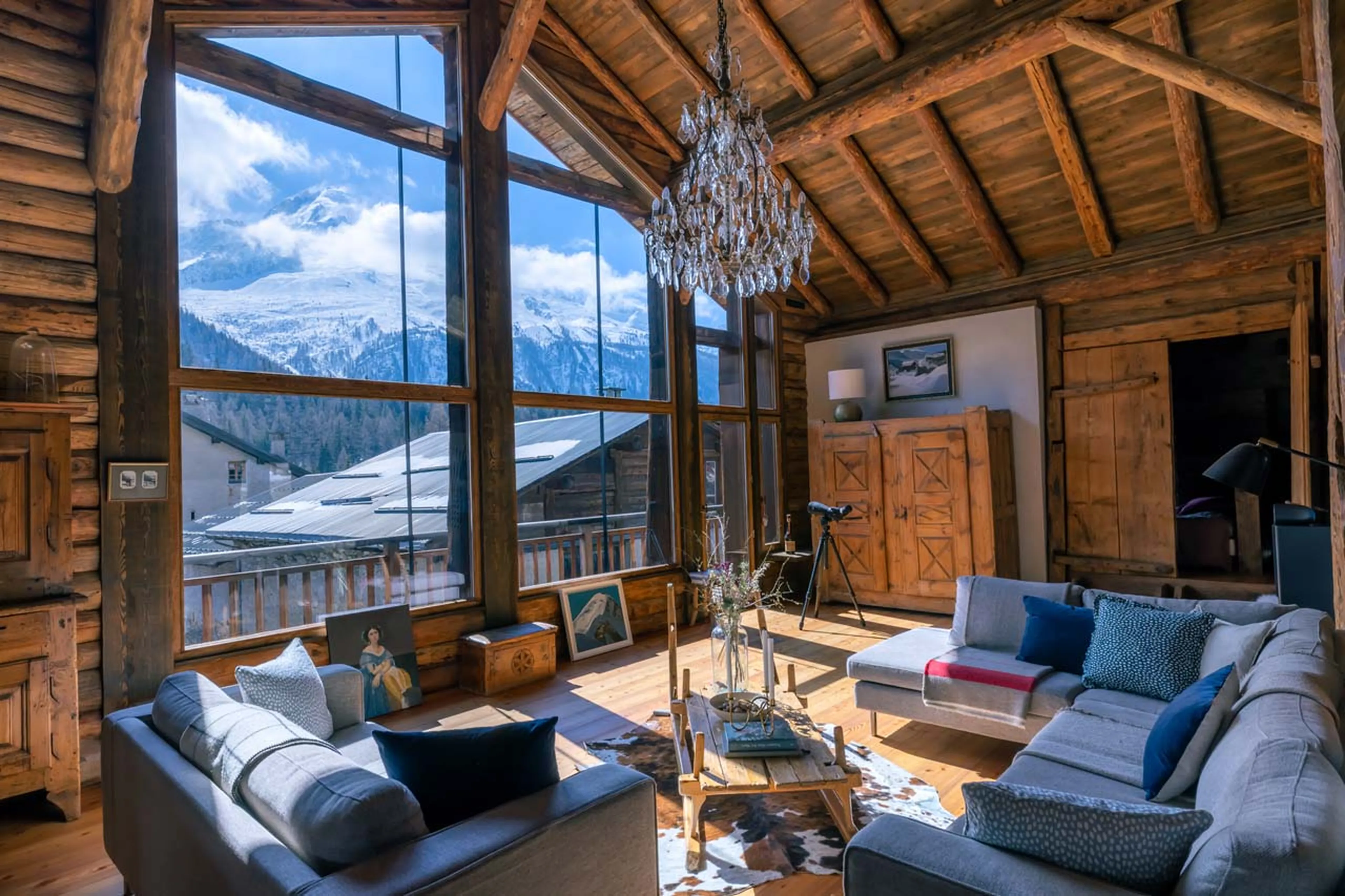 Sofas and vaulted windows in La Ferme des Frasserands, Chamonix