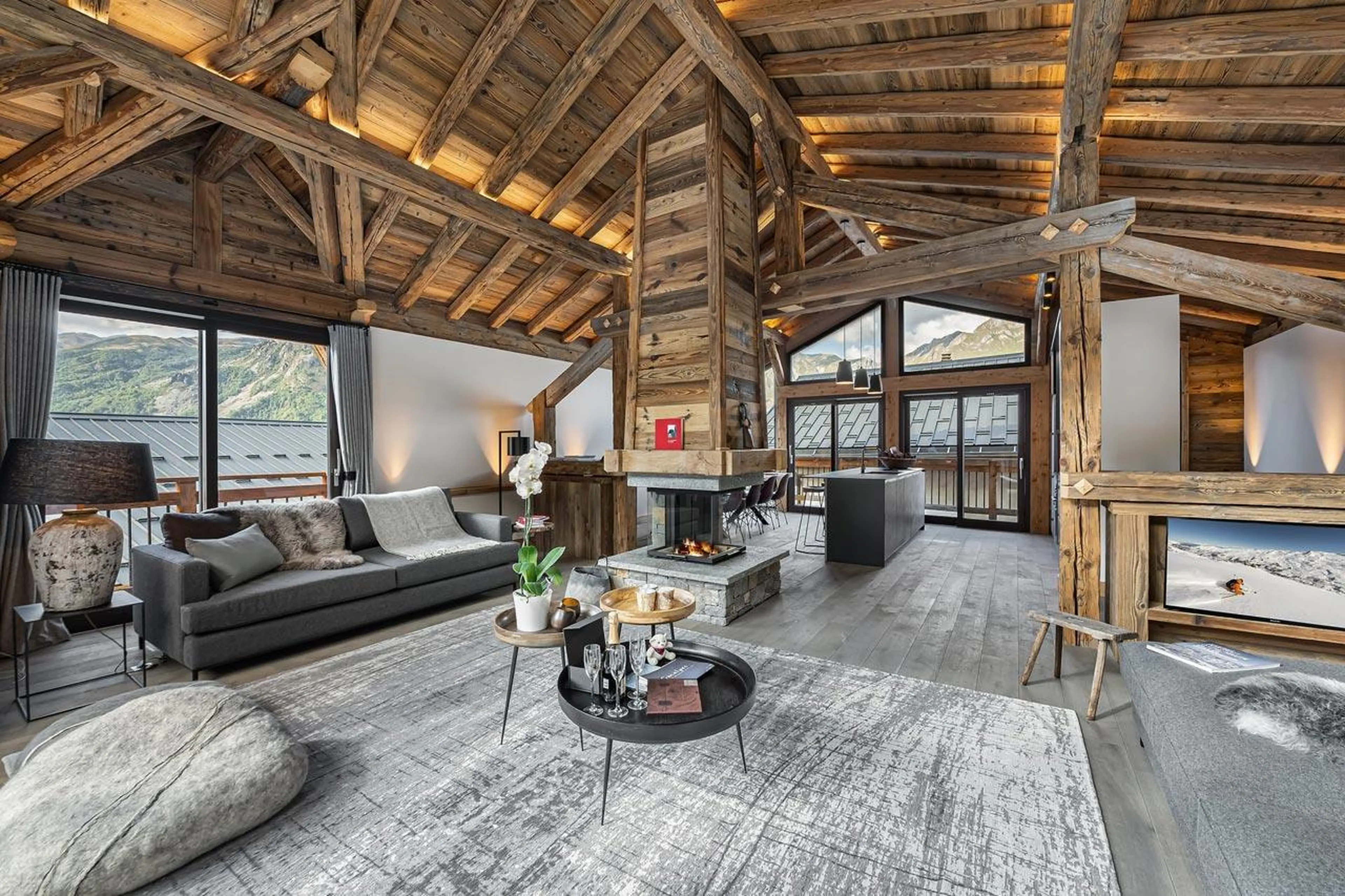 Open plan living area at Chalet La Grange in St Martin de Belleville