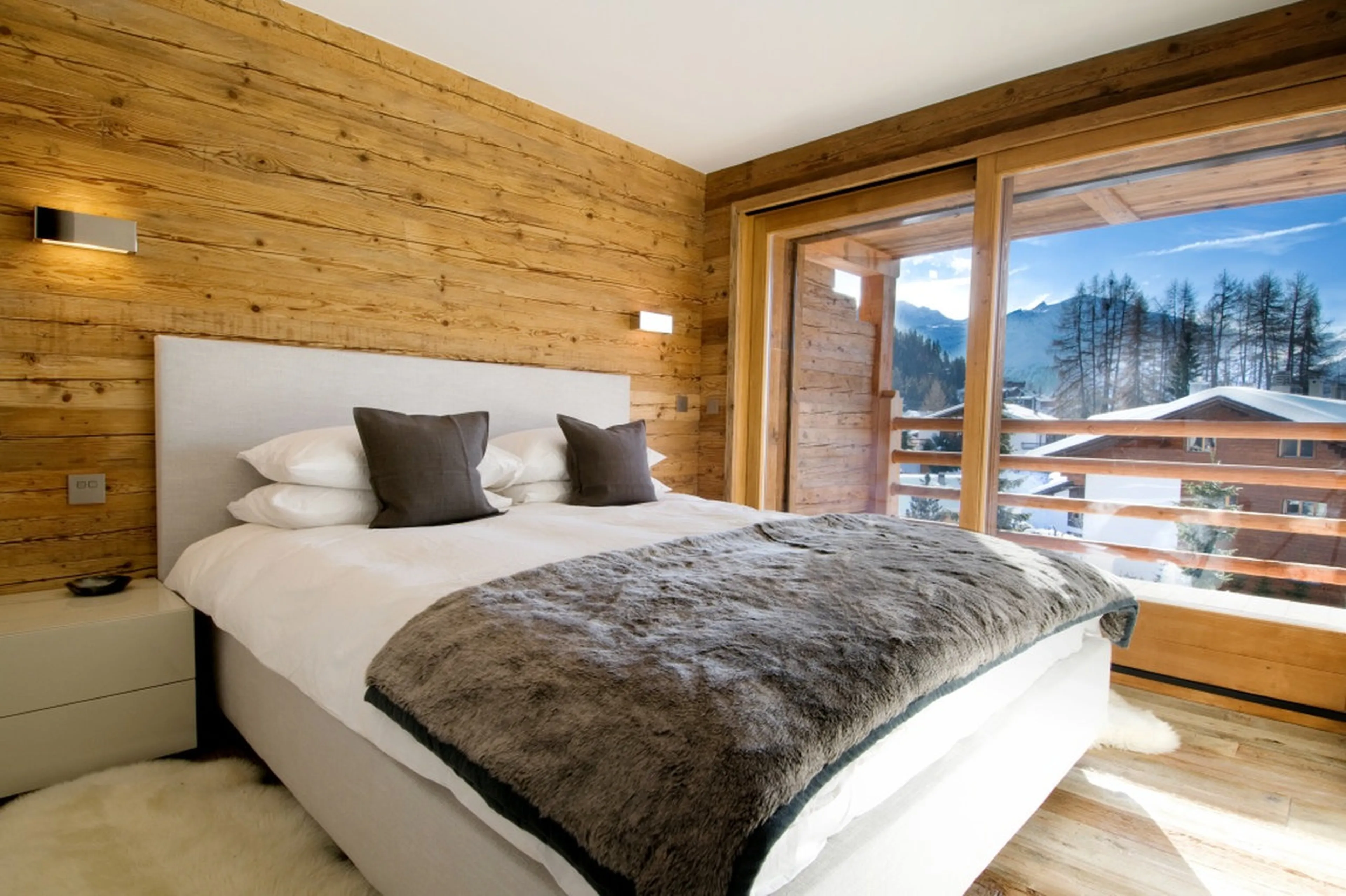 Master bedroom of La Vallée Blanche in Verbier