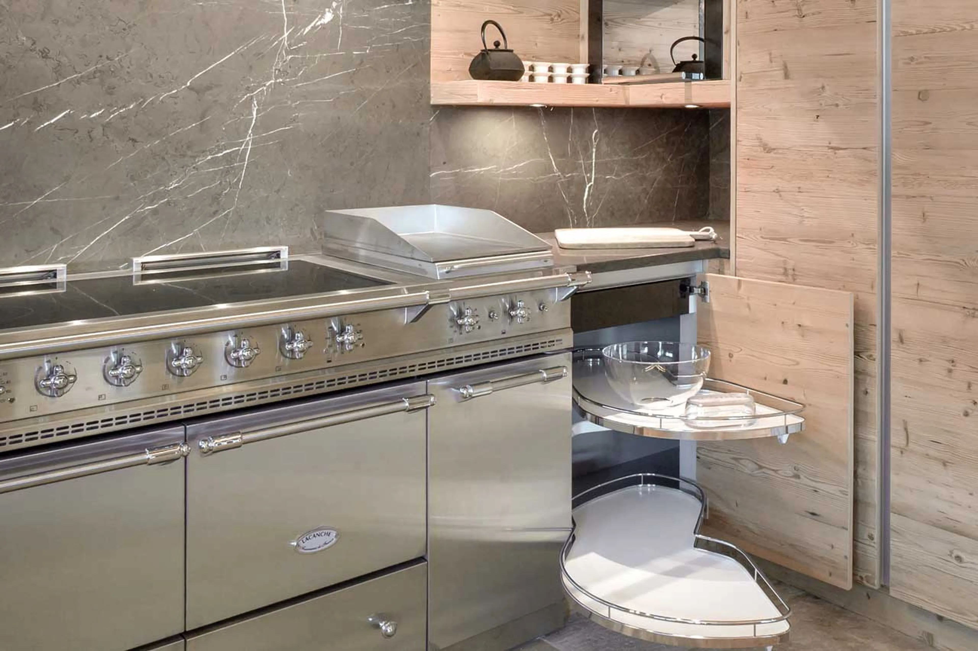 Cooking in kitchen at Apartment Le Cerf Rouge in Rougemont