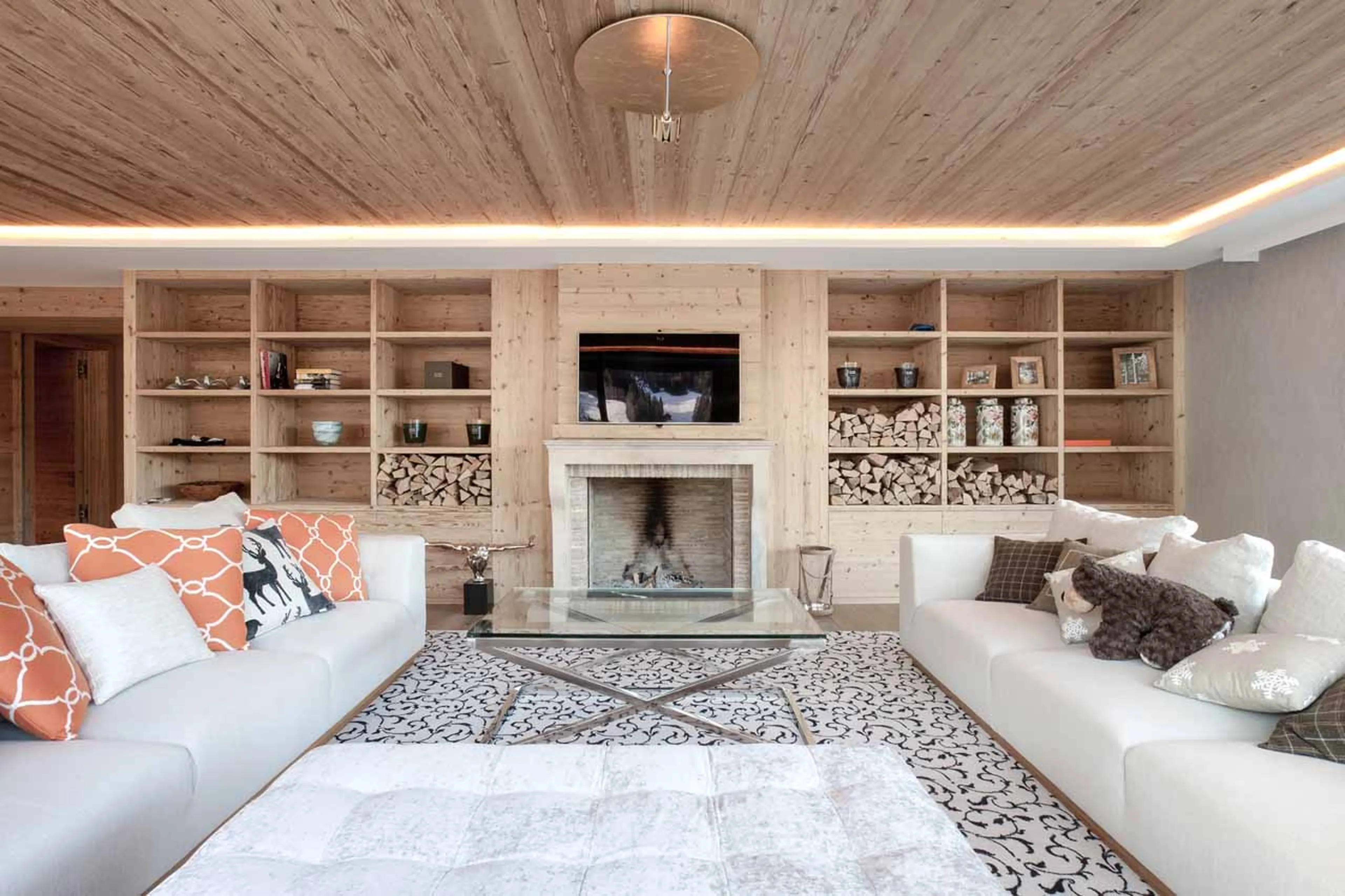 Sofas in living room at Apartment Le Cerf Rouge in Rougemont