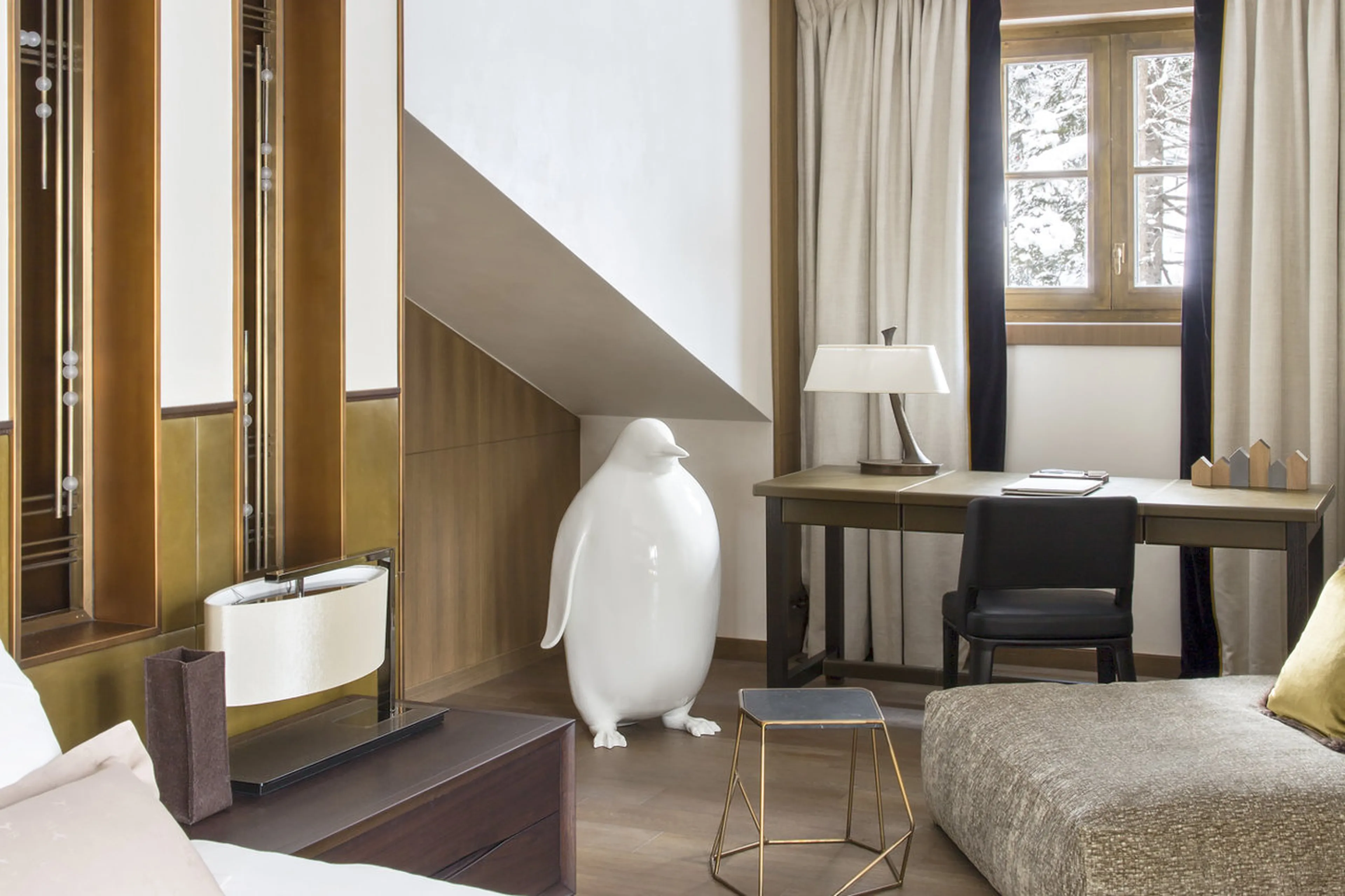 Bureau of master suite in Le Chalet Cheval Blanc, Courchevel 1850