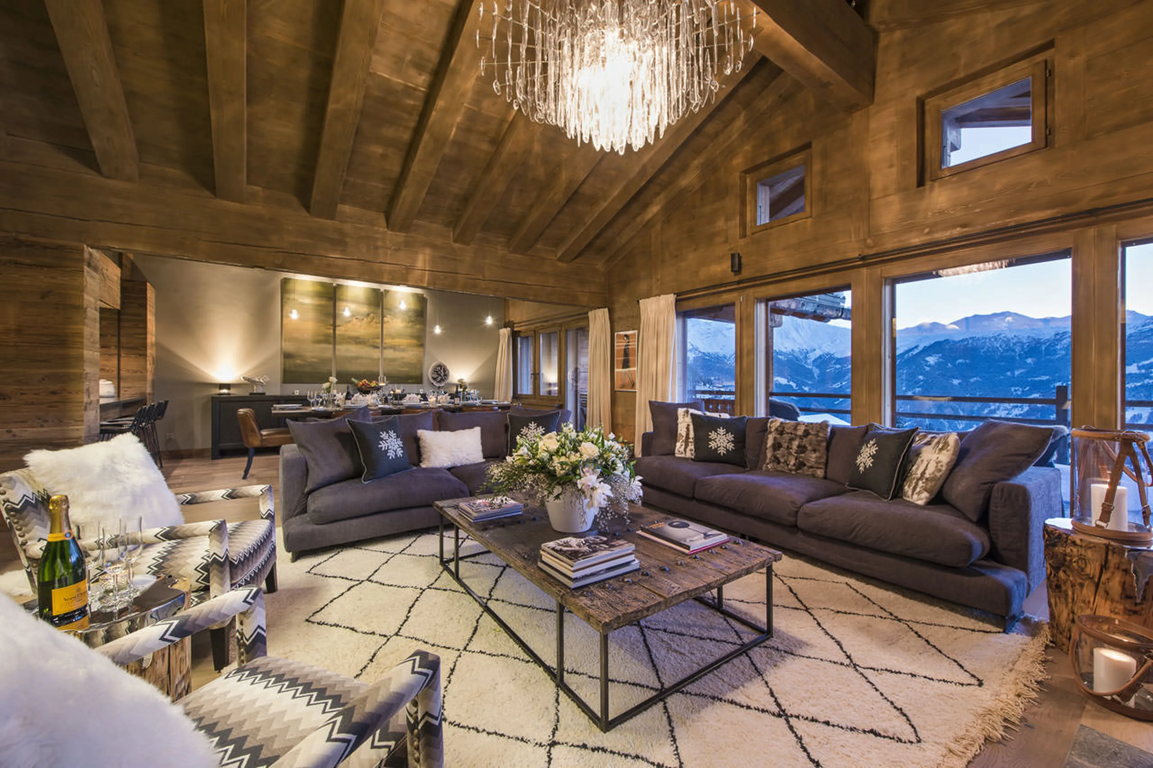 Open living and dining area in Le Daray Penthouse in Verbier